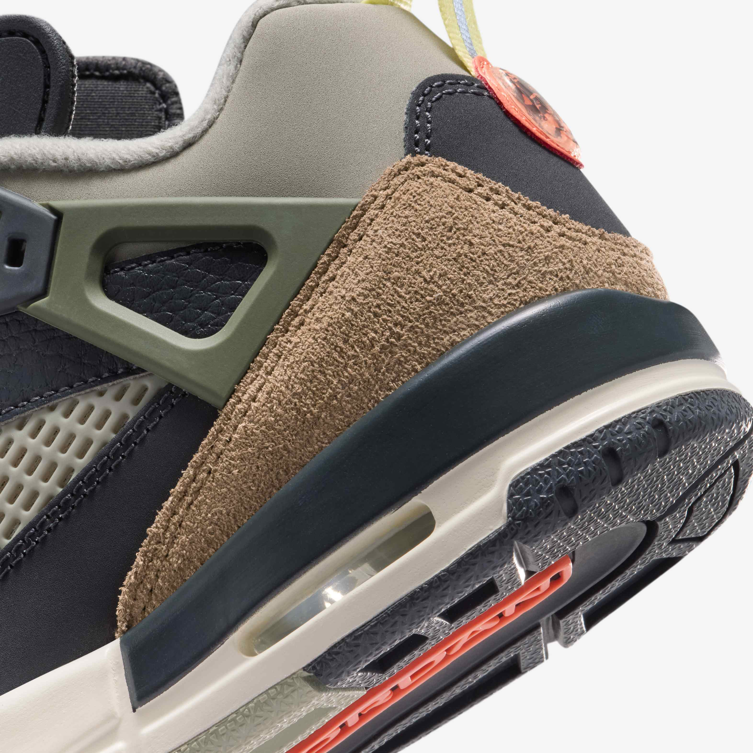 Jordan Spizike Low image number 7