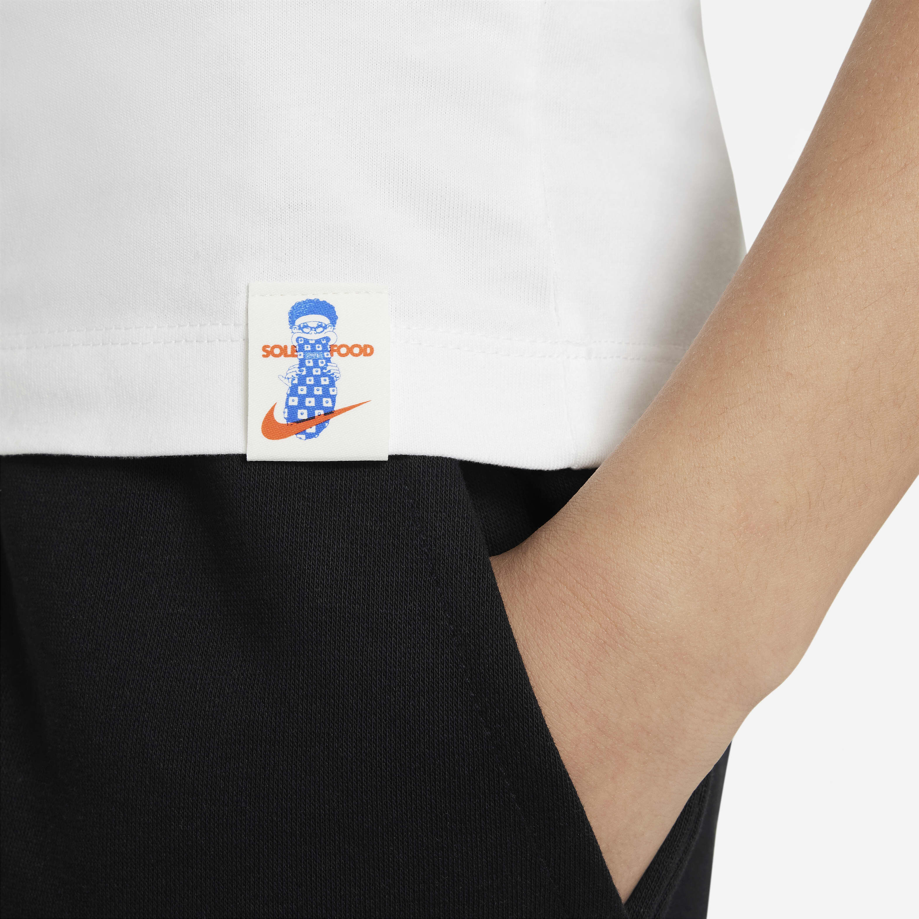 نايكي سبورتسوير image number 3