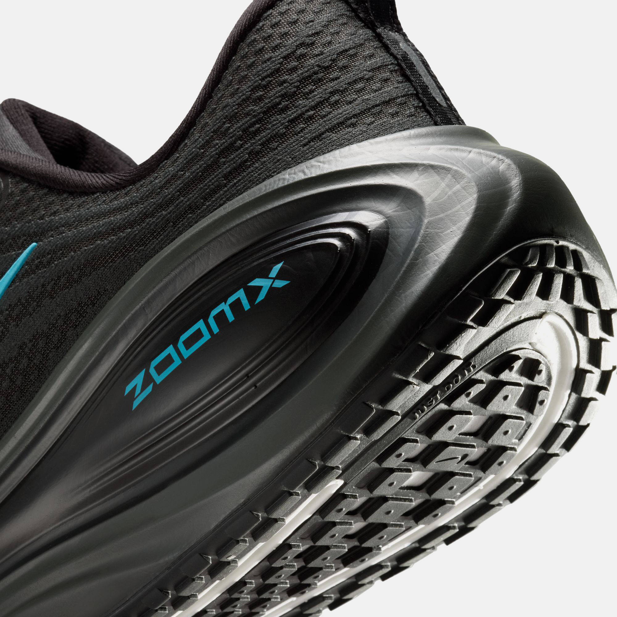 Zoom image
