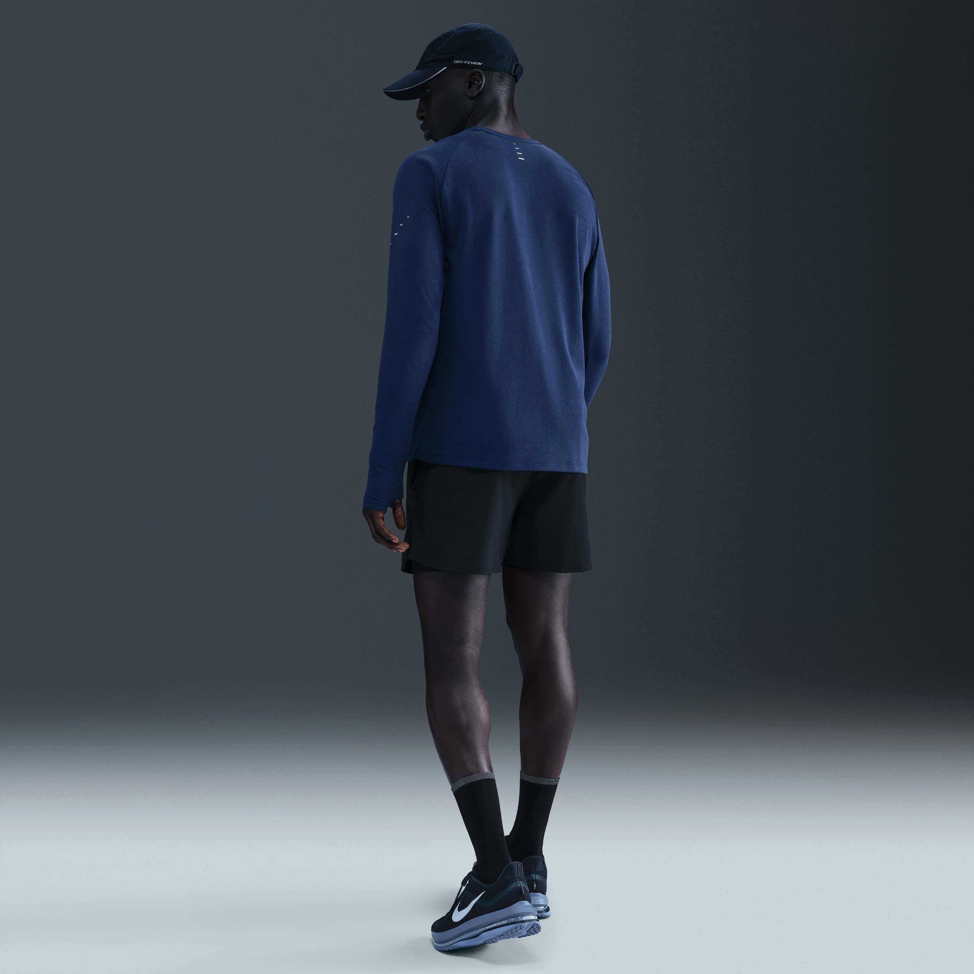 Nike Stride image number 4