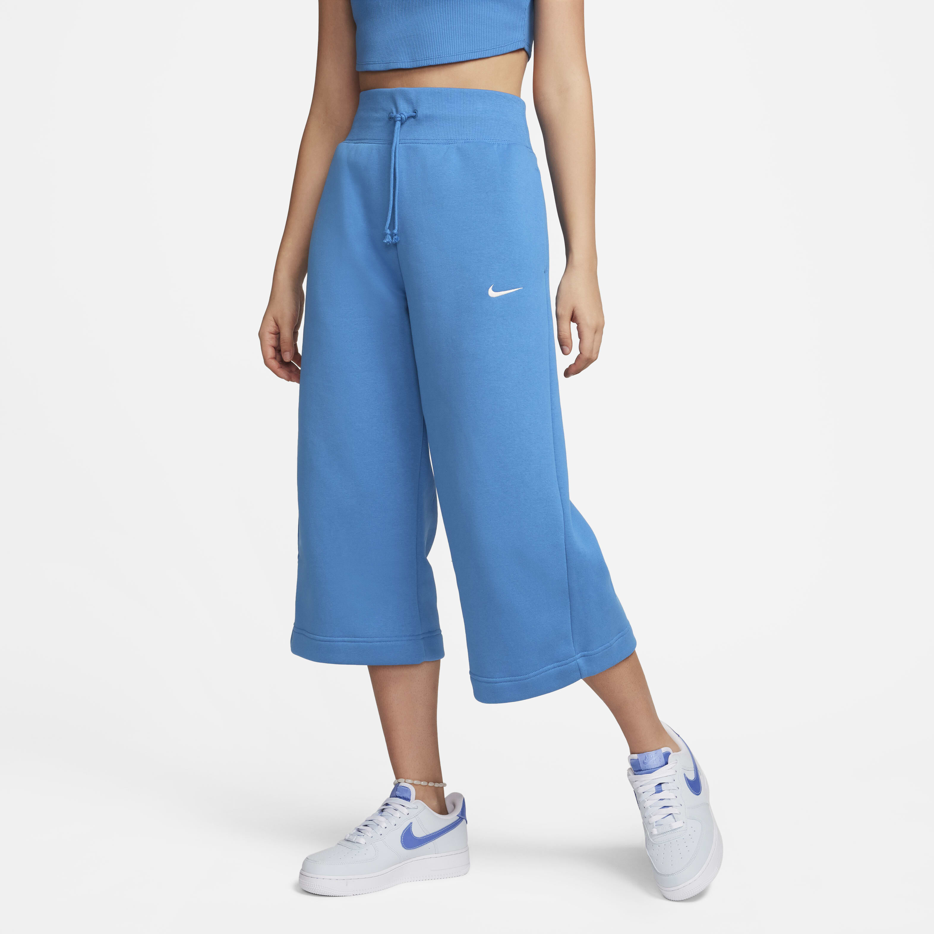 Cropped tracksuit bottoms outlet