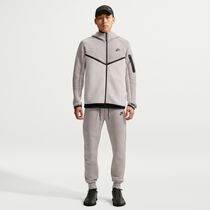 Nike Tech
