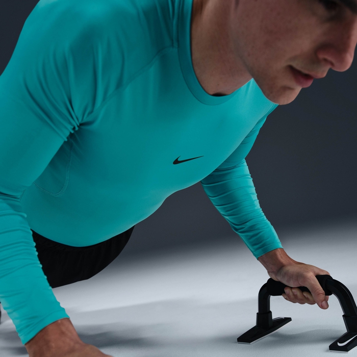 Nike Pro image number 2 Nike Pro image number 2