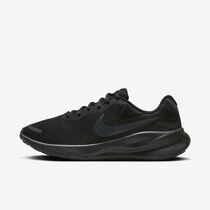 Nike Revolution 7