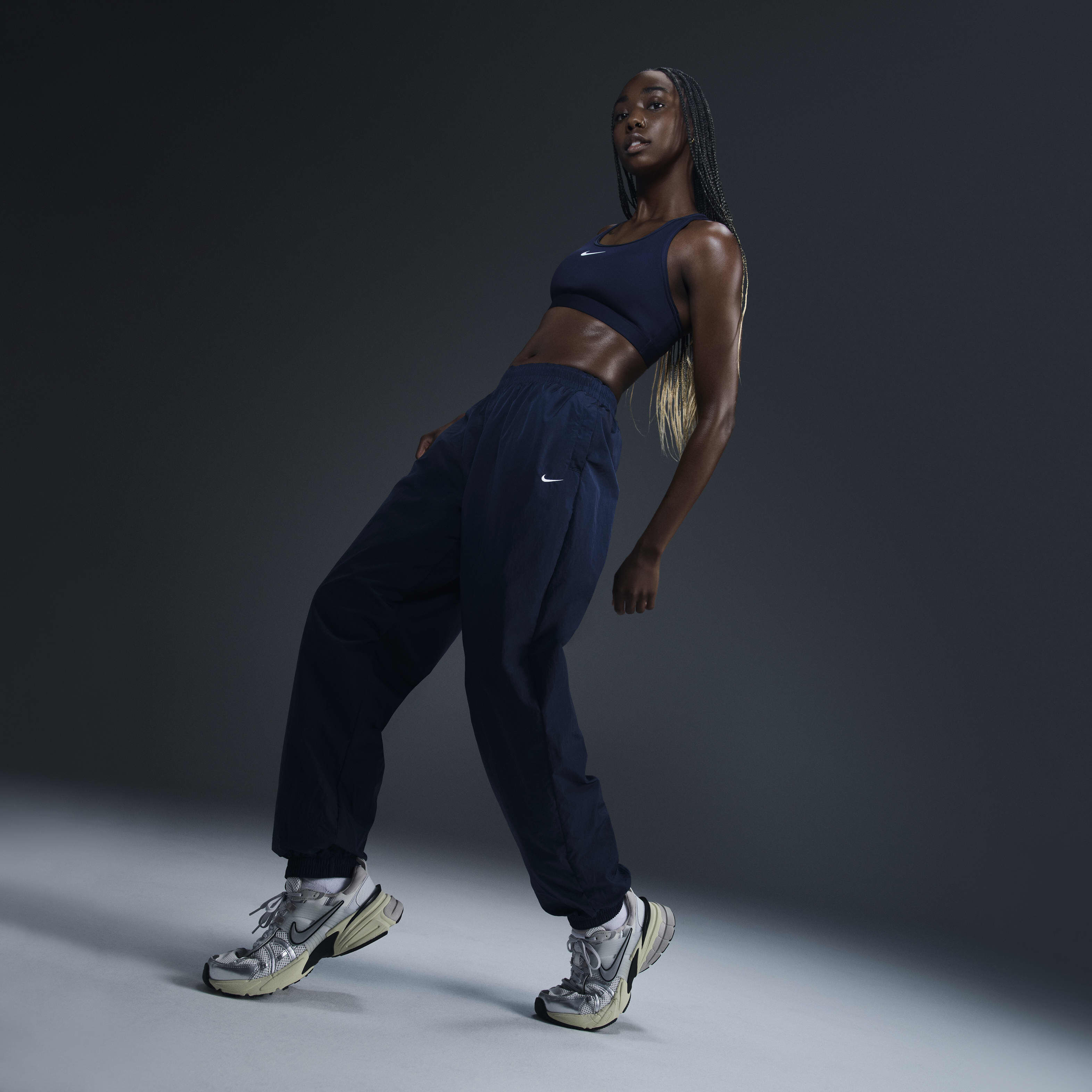 Nike Sportswear Essential image number 3