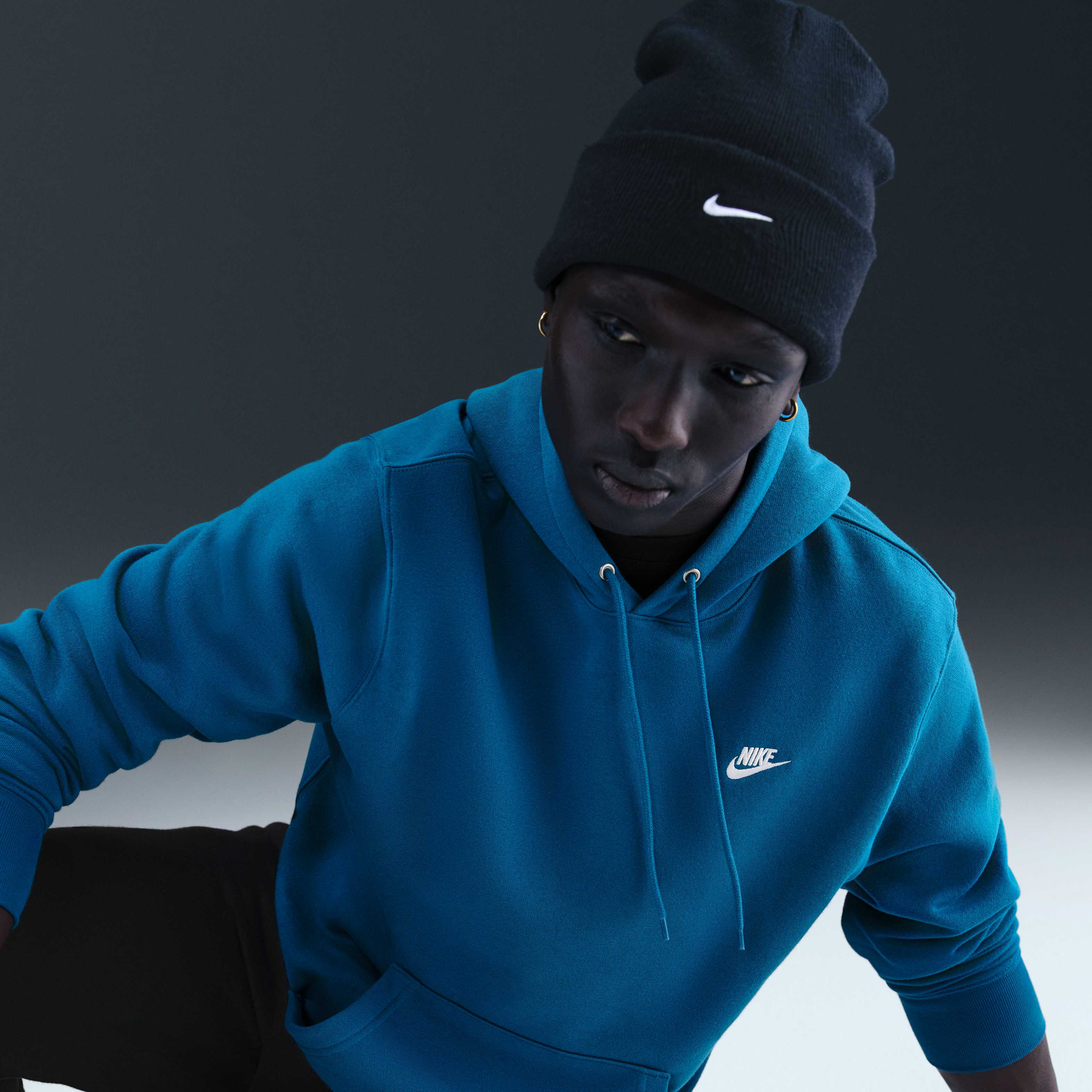 Nike Club image number 2
