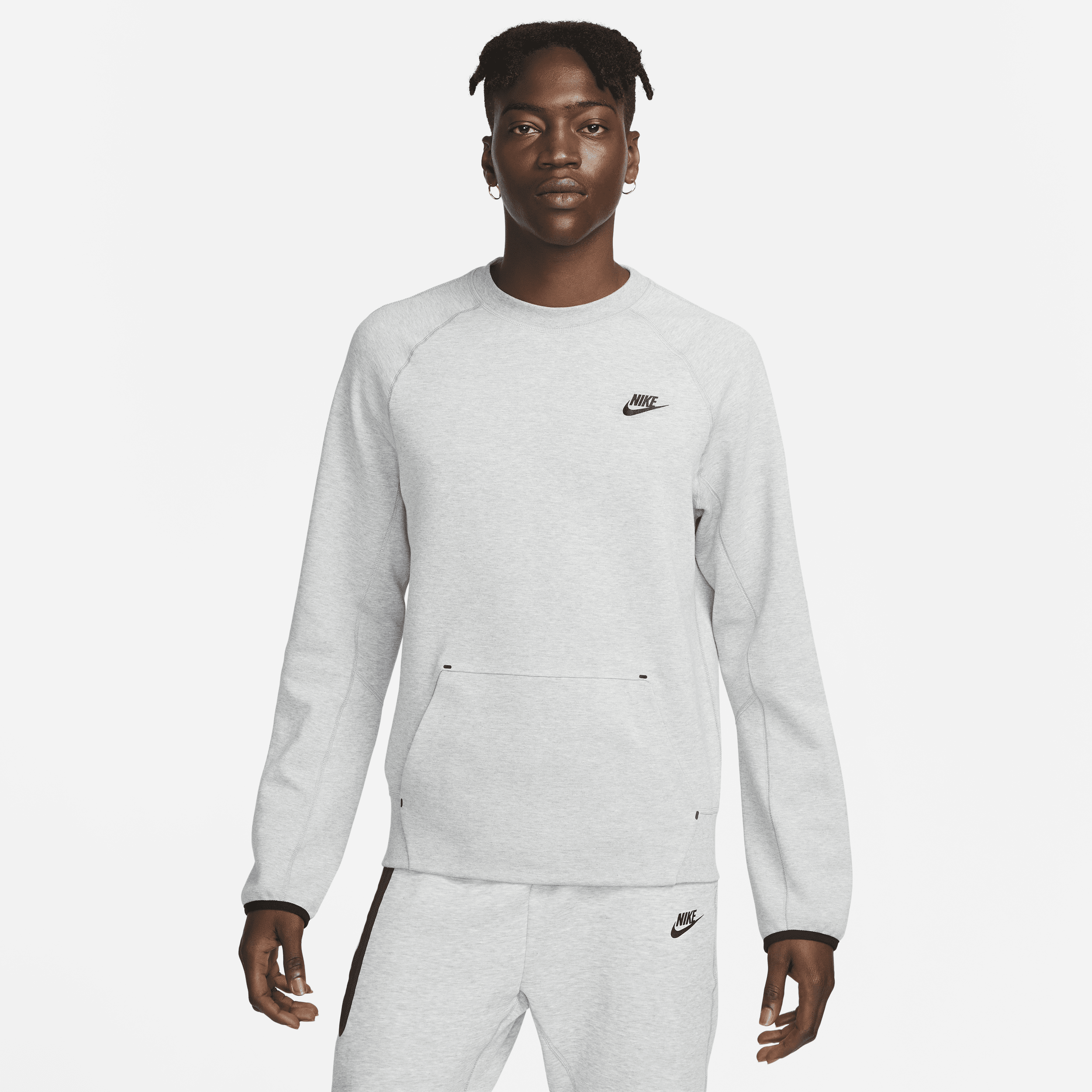 Nike tech fleece crew neck hotsell
