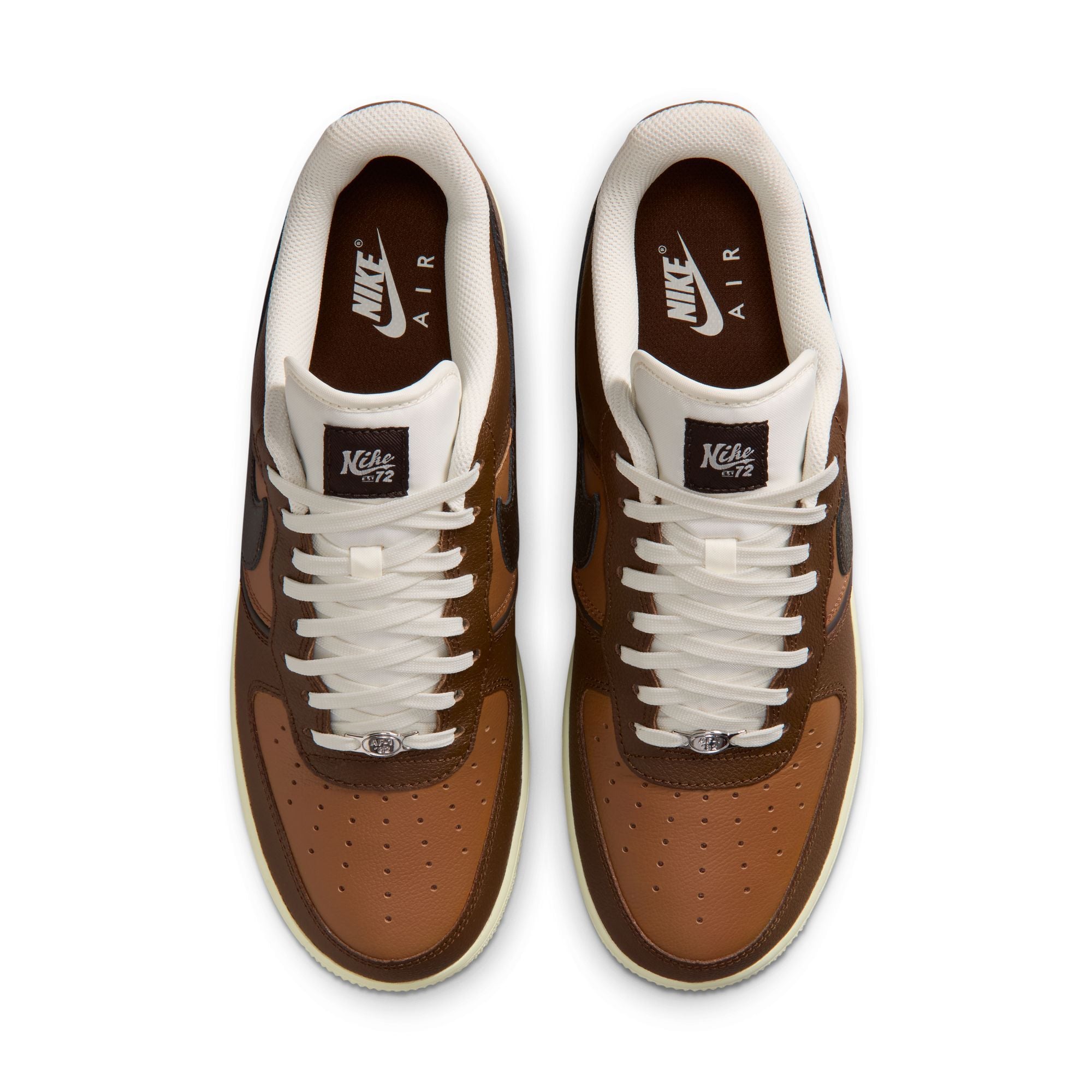 Nike Air Force 1 '07 LV8  image number 3