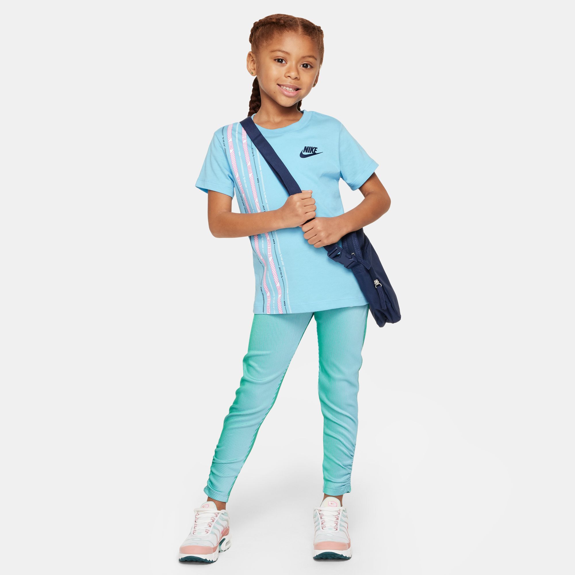 Nike Happy Camper image number 2