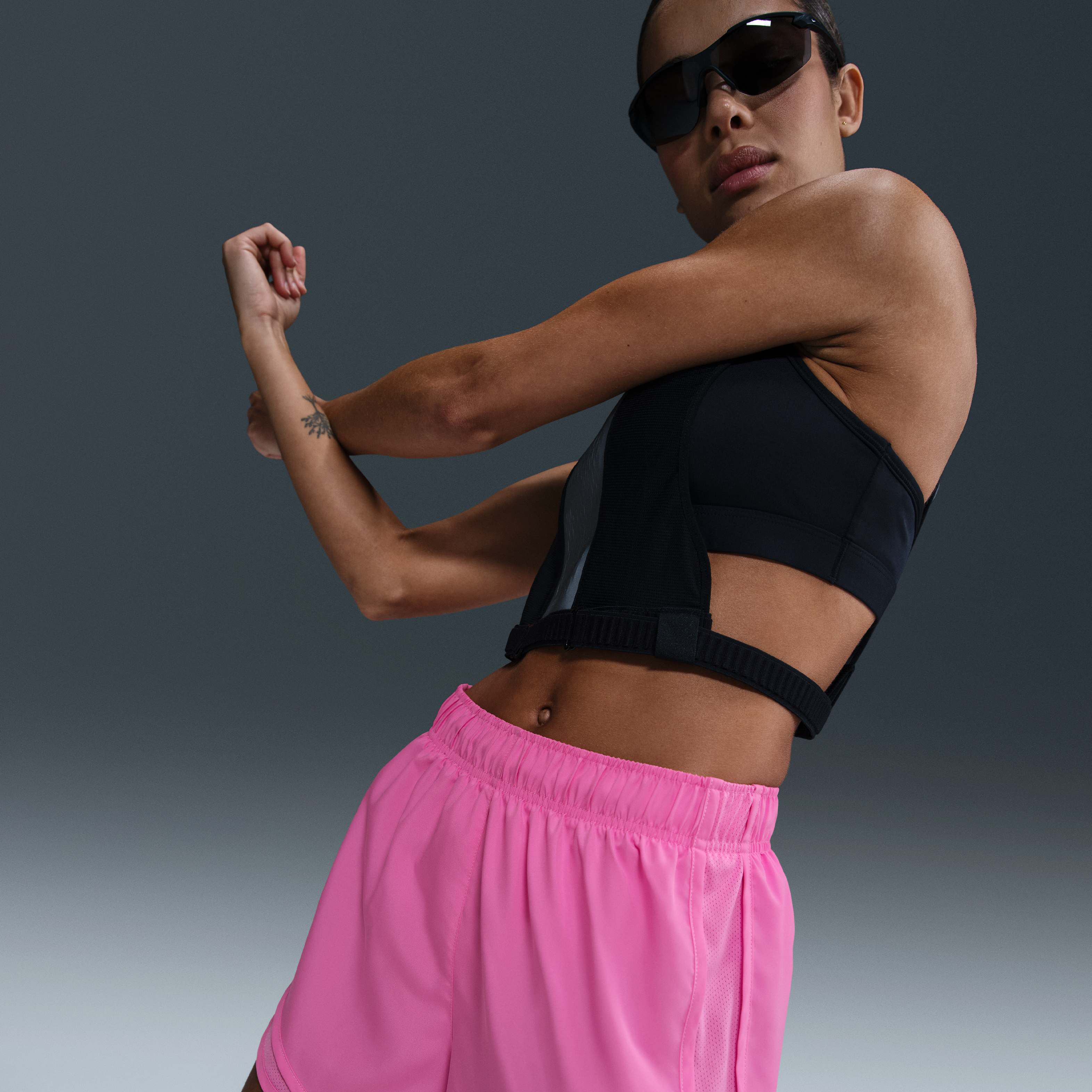 Nike Tempo image number 4