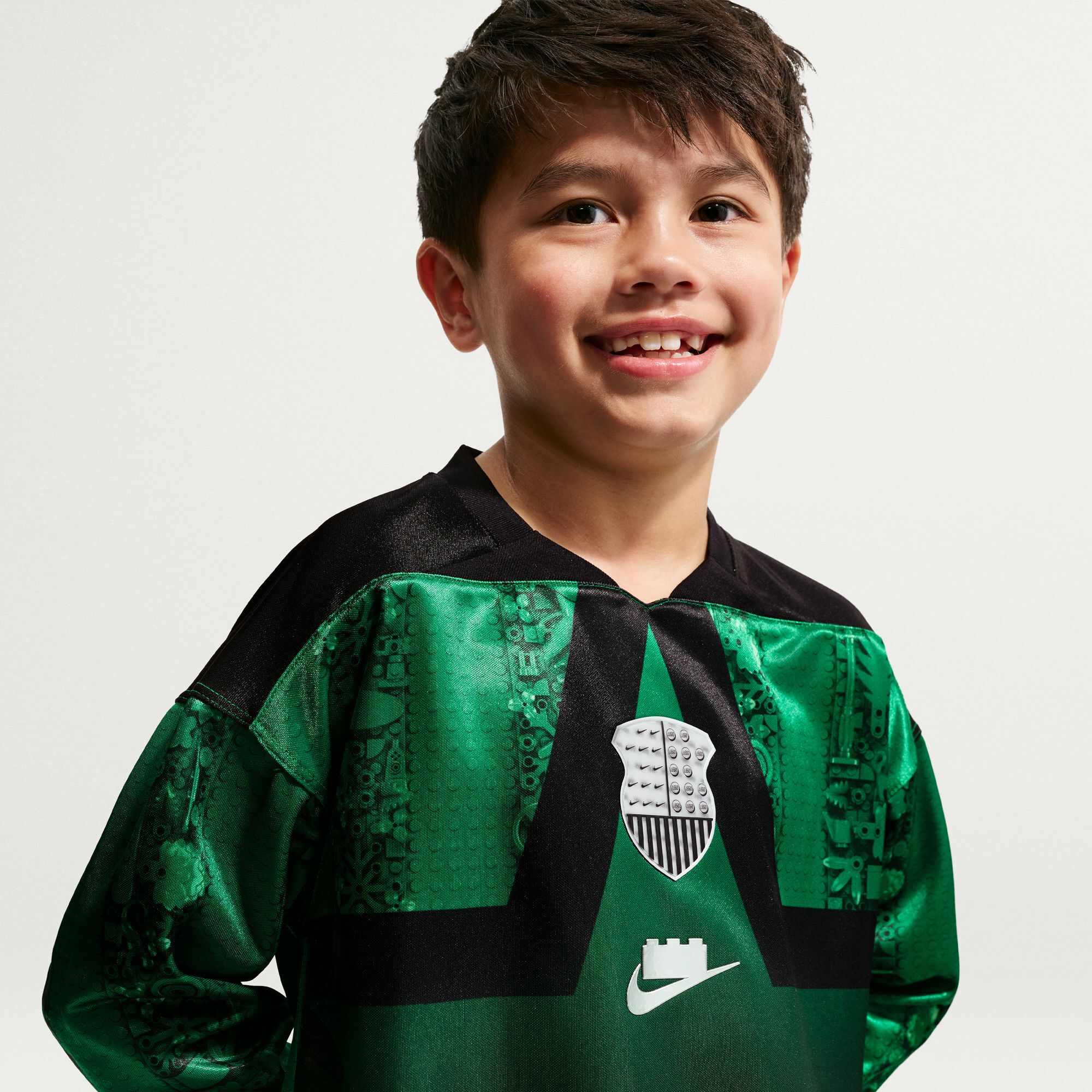 Nike x LEGO&reg; Collection image number 3