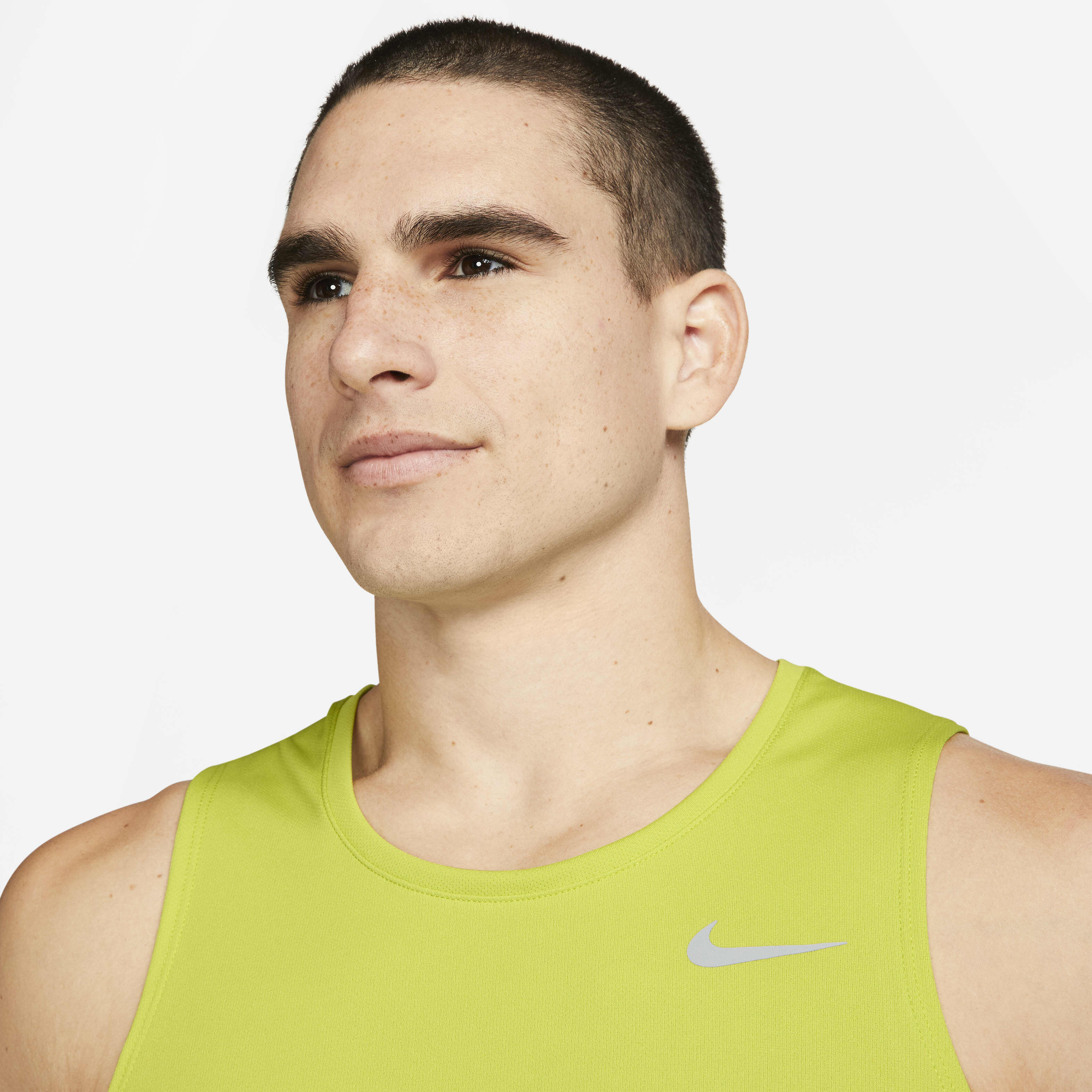Nike Miler image number 2