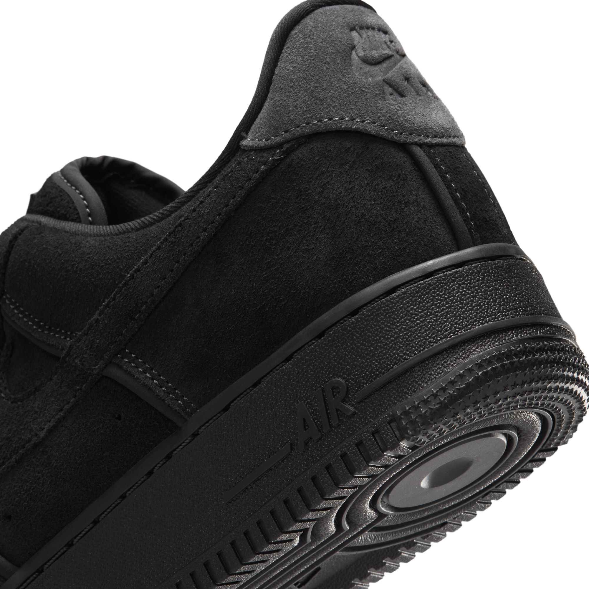 Nike Air Force 1 '07 LV8 image number 9