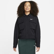 Nike Sportswear Essential
