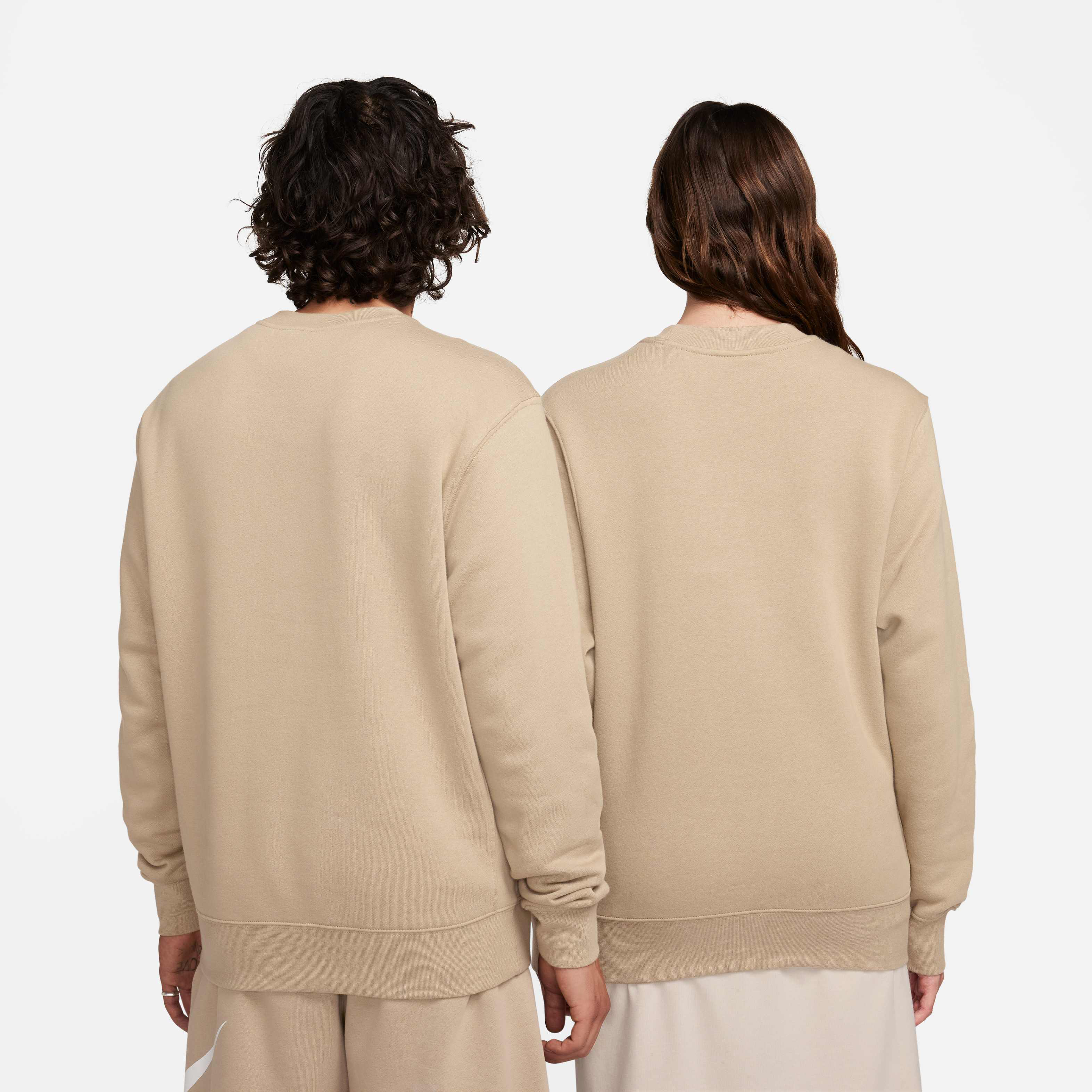 نايكي سبورتسوير كلوب فليس image number 1