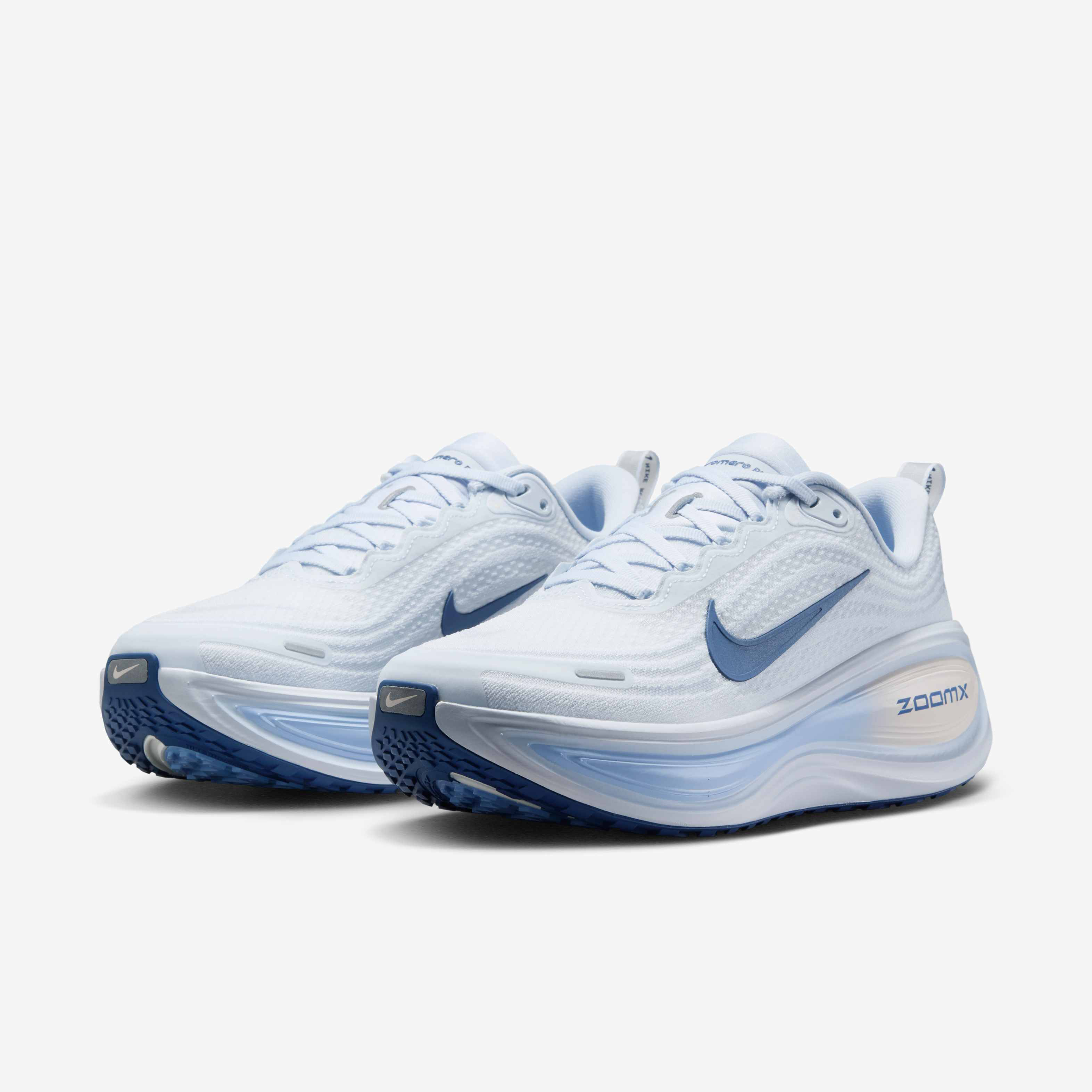 Nike Vomero Plus image number 4