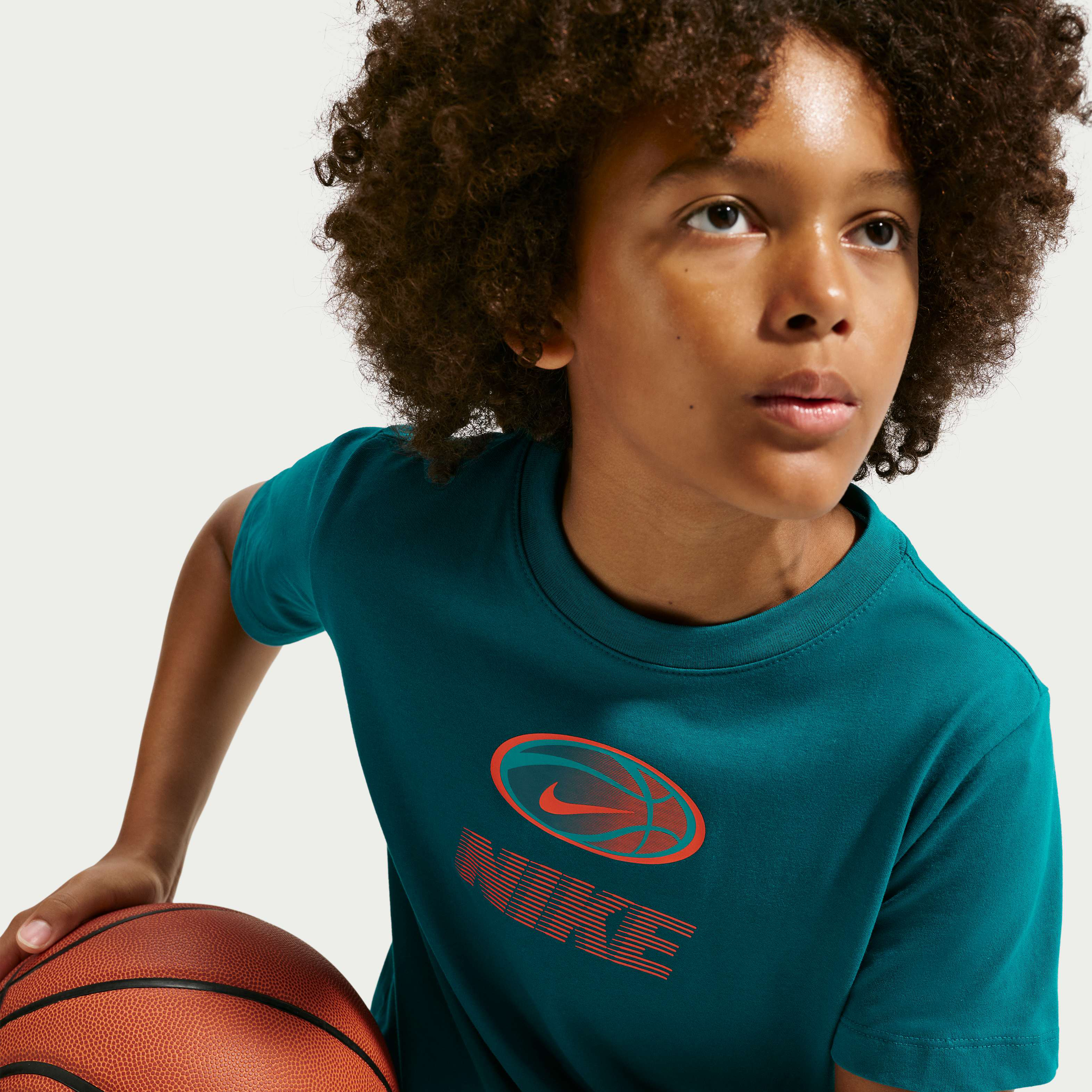 Nike image number 2