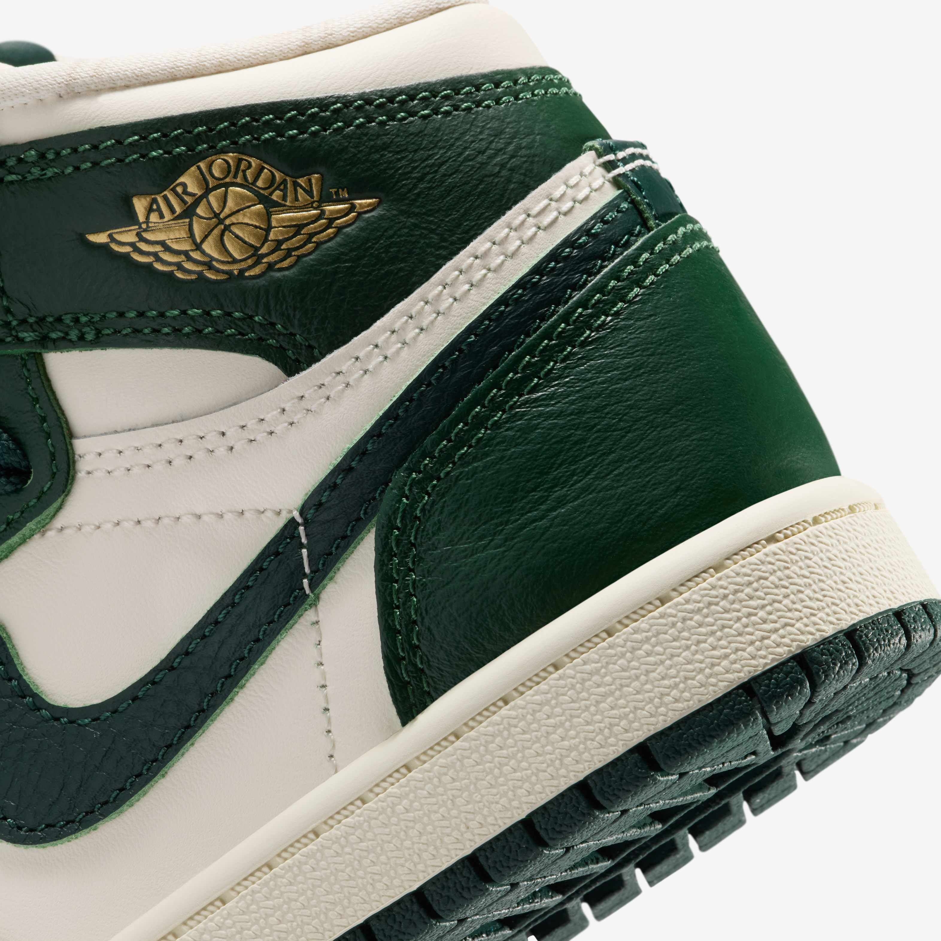 Jordan 1 Retro High OG 'Pro Green' image number 7
