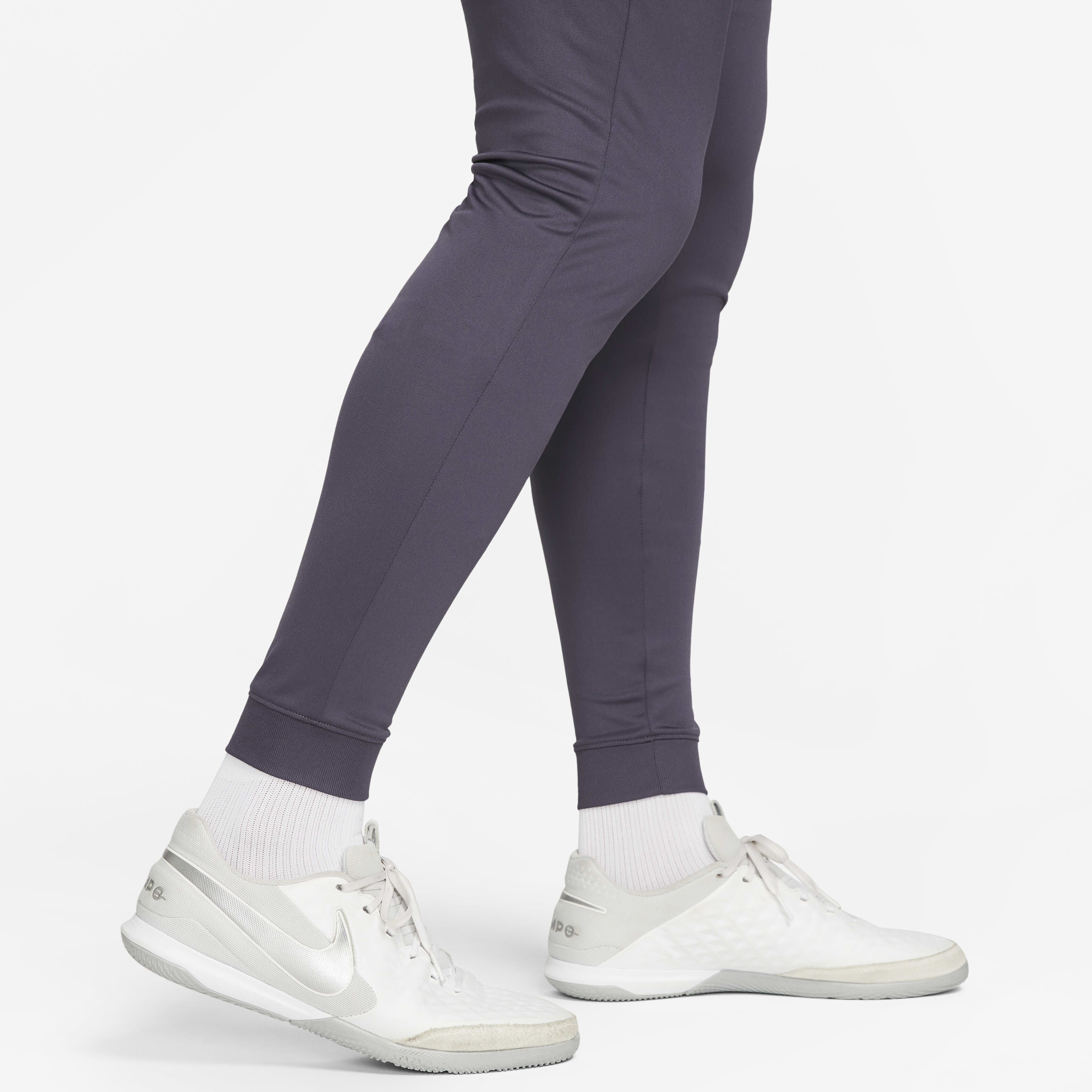 ليفربول F.C. سترايك البديل image number 4