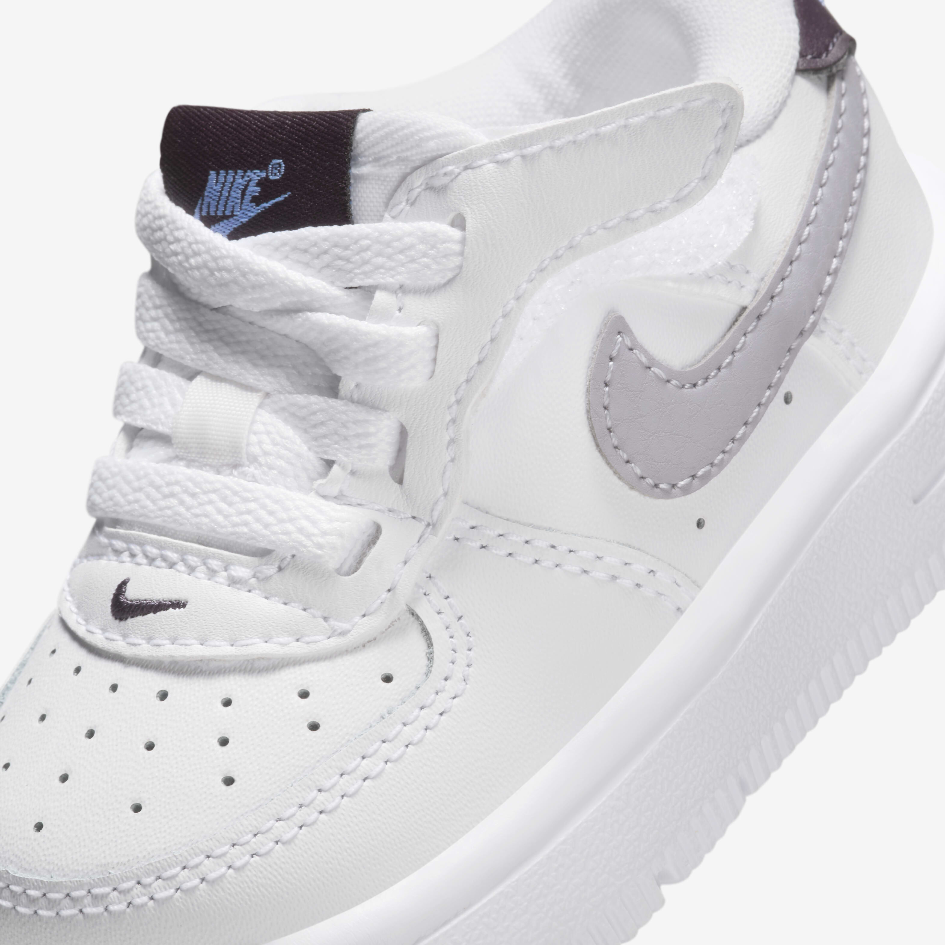 Nike Force 1 Low EasyOn image number 6