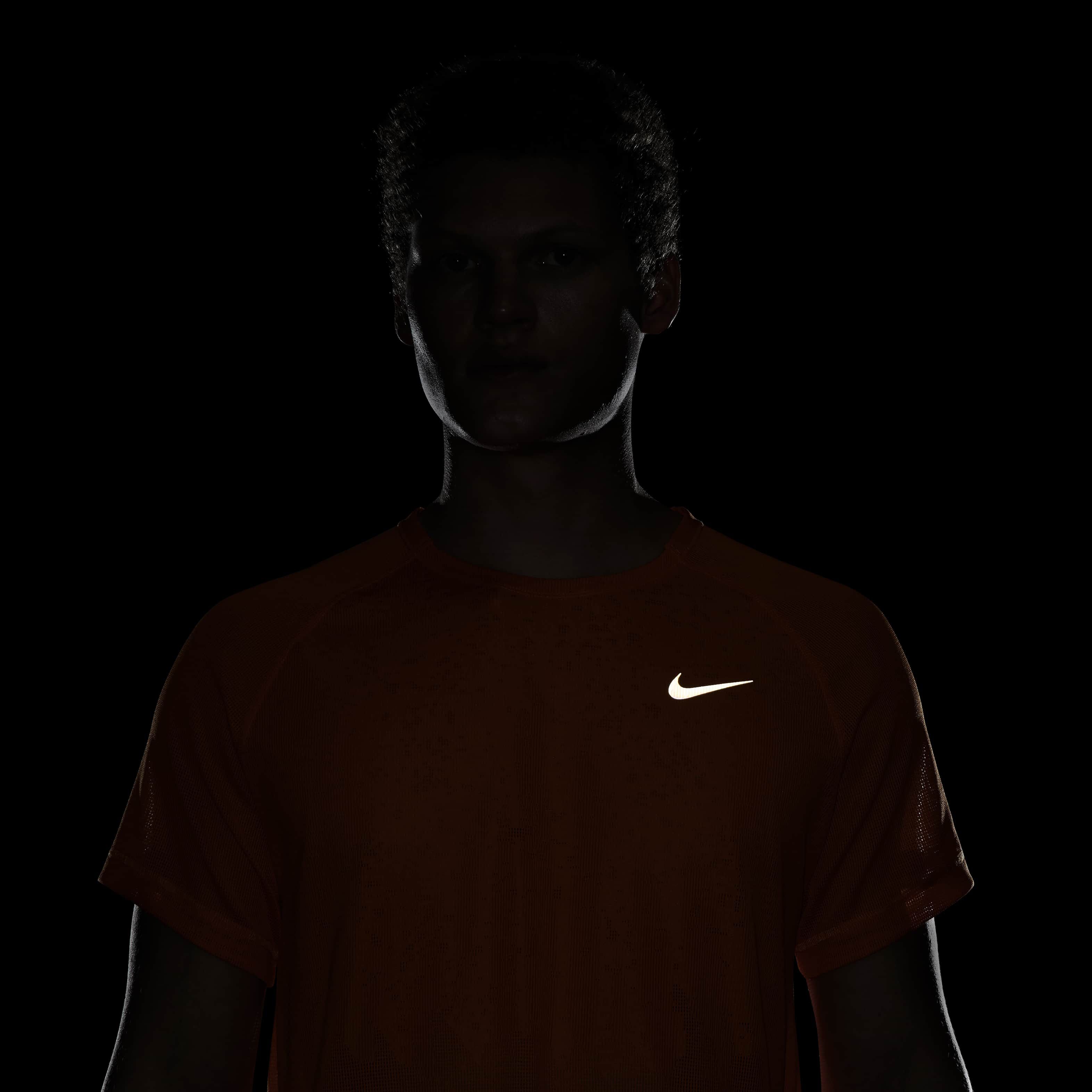 نايكي دراي-فت اي دي في رن ديفيجن تك-نت image number 7