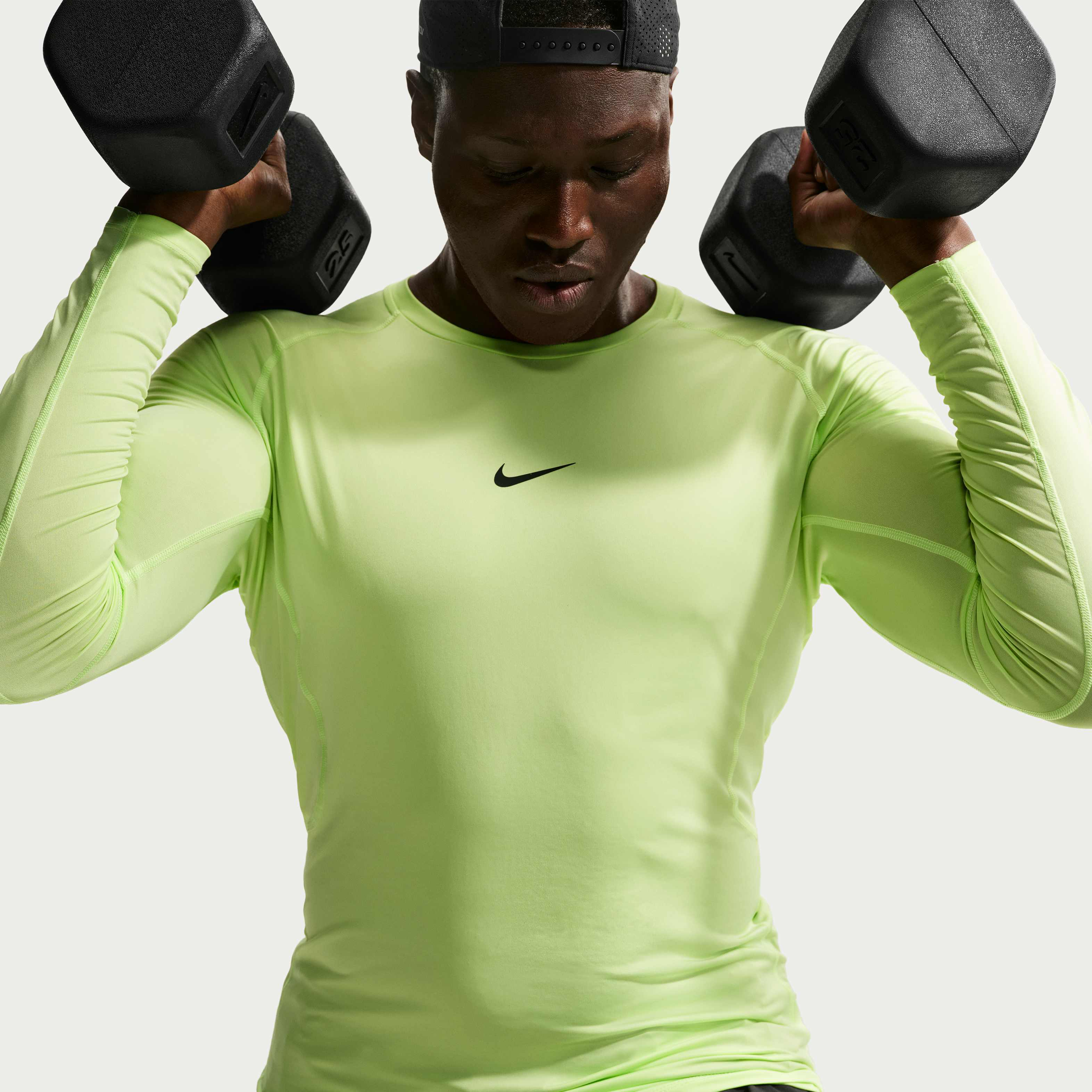 Nike Pro image number 7