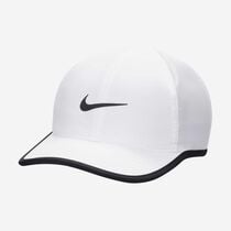 Nike Dri-FIT Club