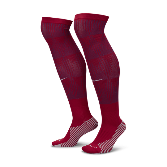 F.C. Barcelona Strike Home