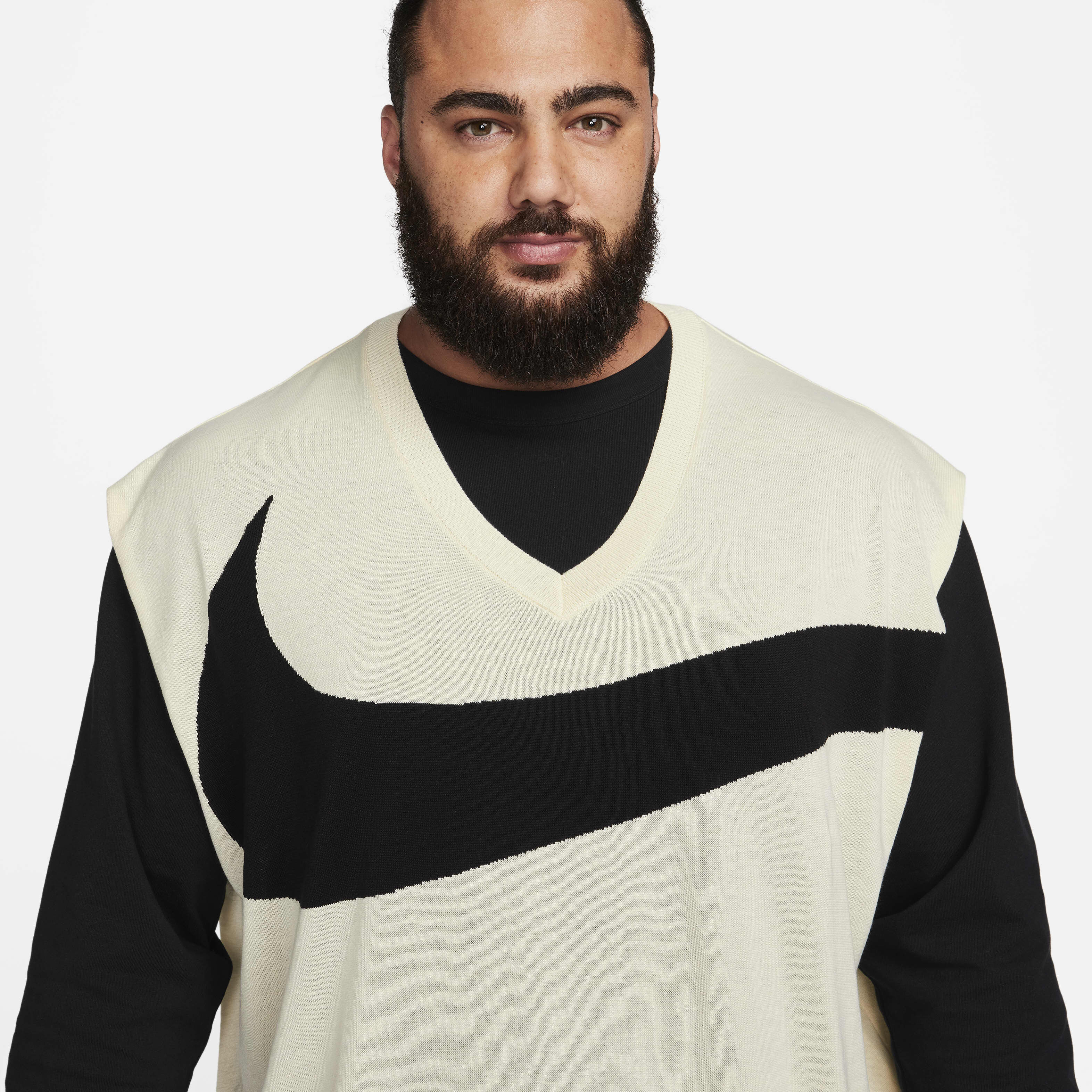 نايكي سووش image number 8