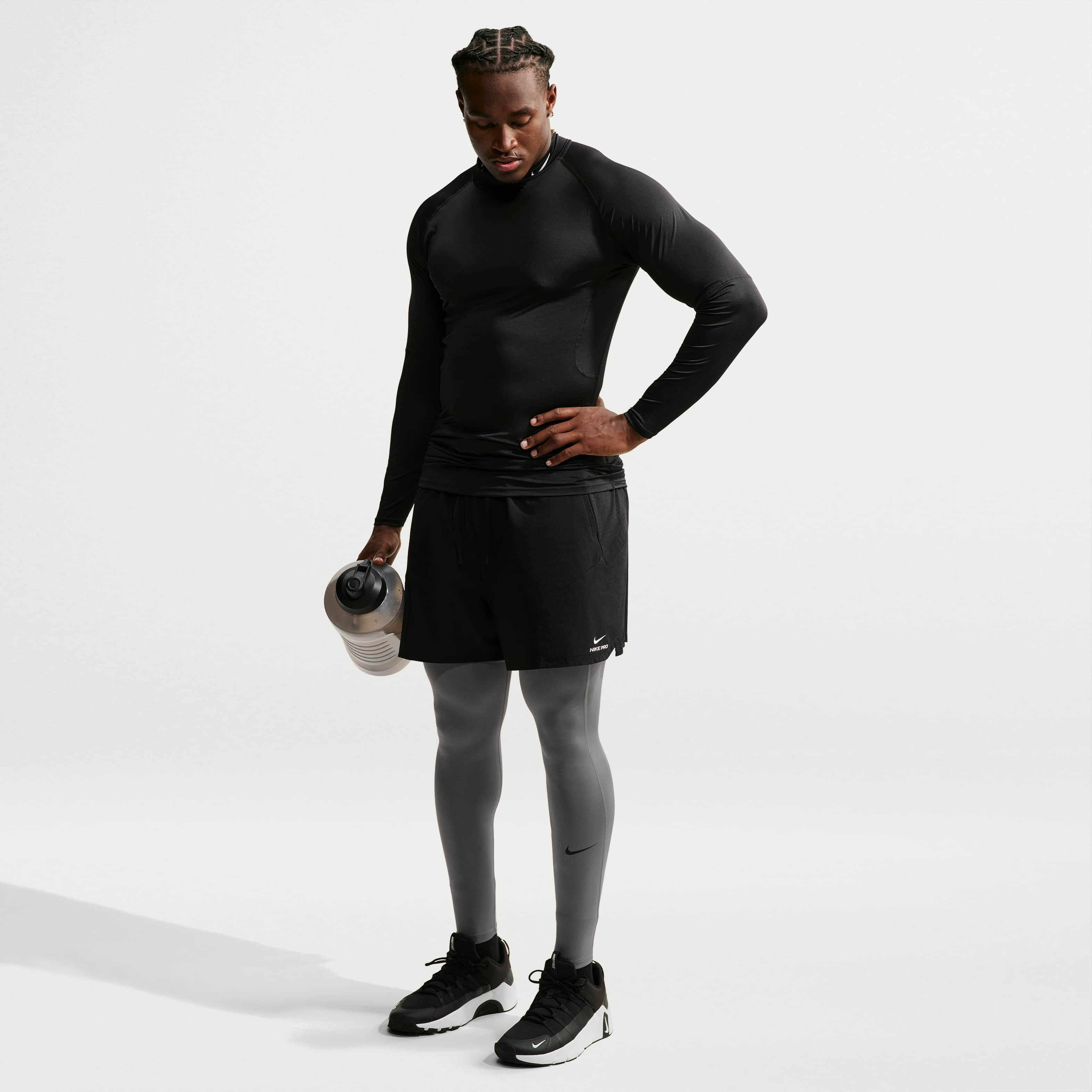 Nike Pro image number 11