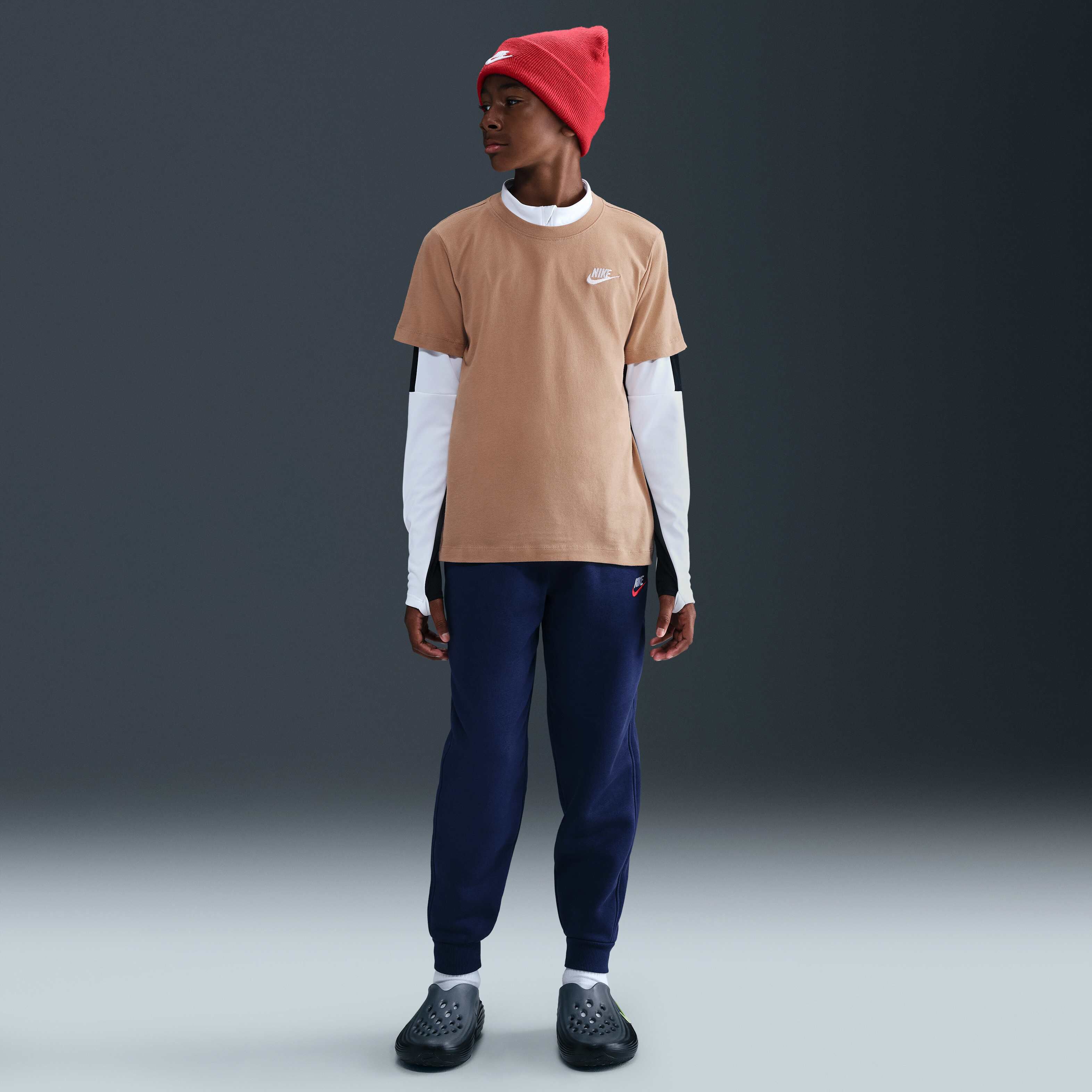 نايكي سبورتسوير image number 3