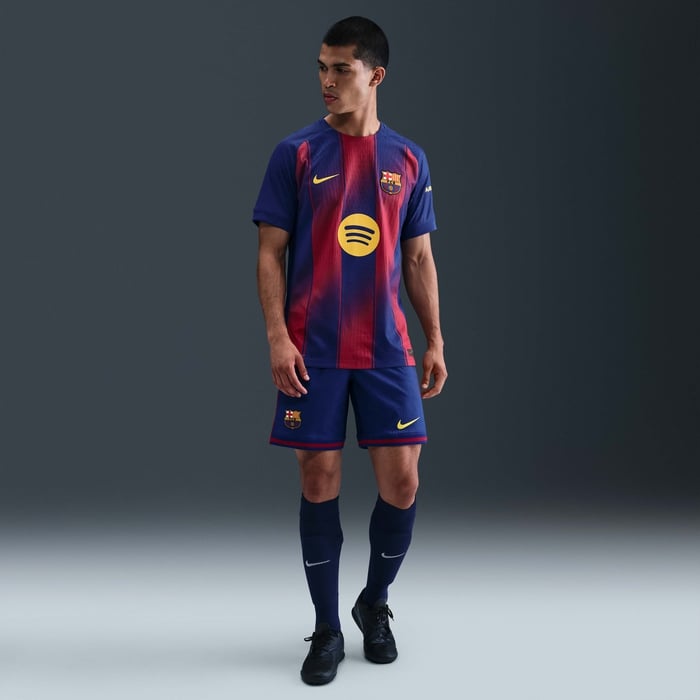 FC برشلونة 26/2025 ماتش الأساسي image number 3 FC برشلونة 26/2025 ماتش الأساسي image number 3