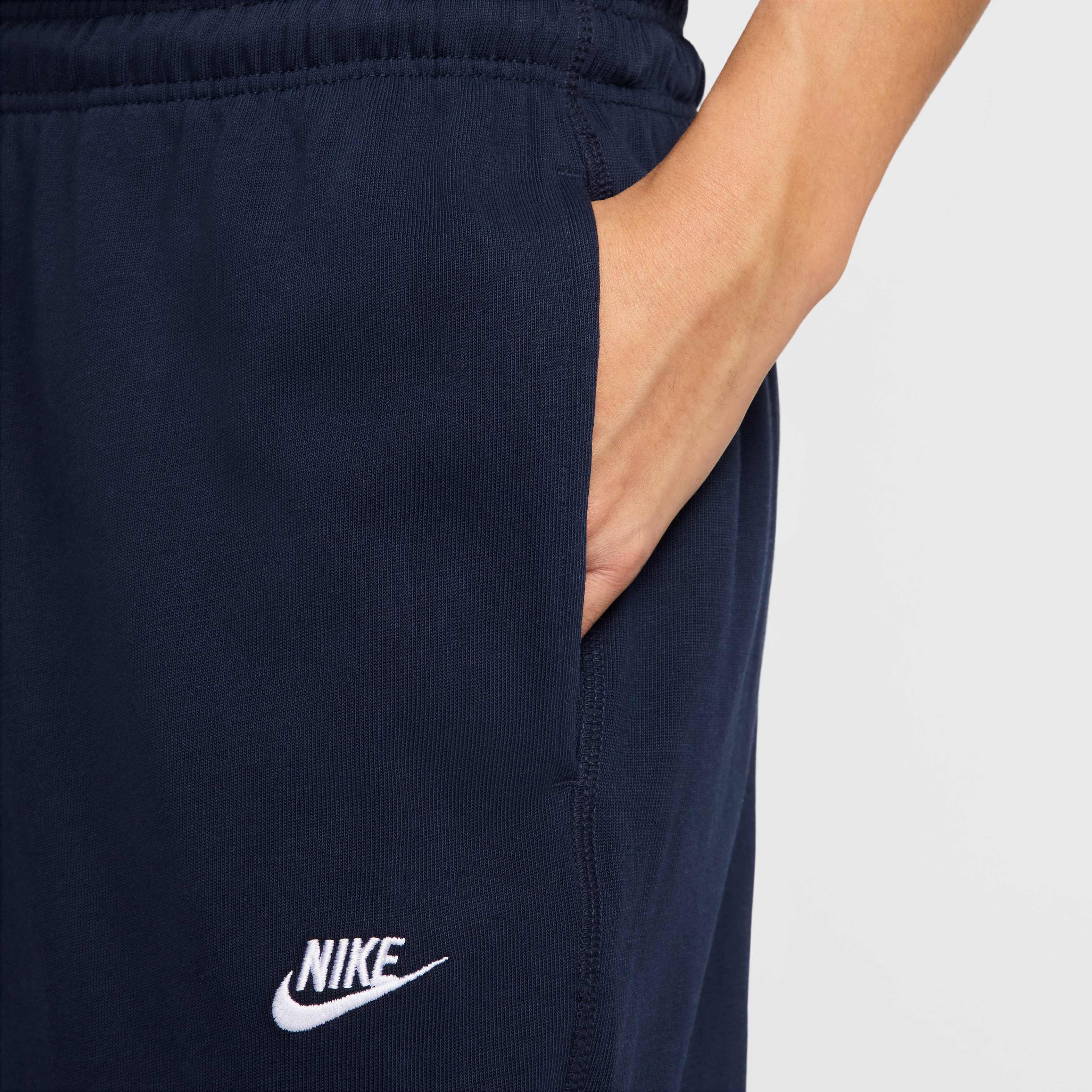 Nike Sportswear Club image number 2