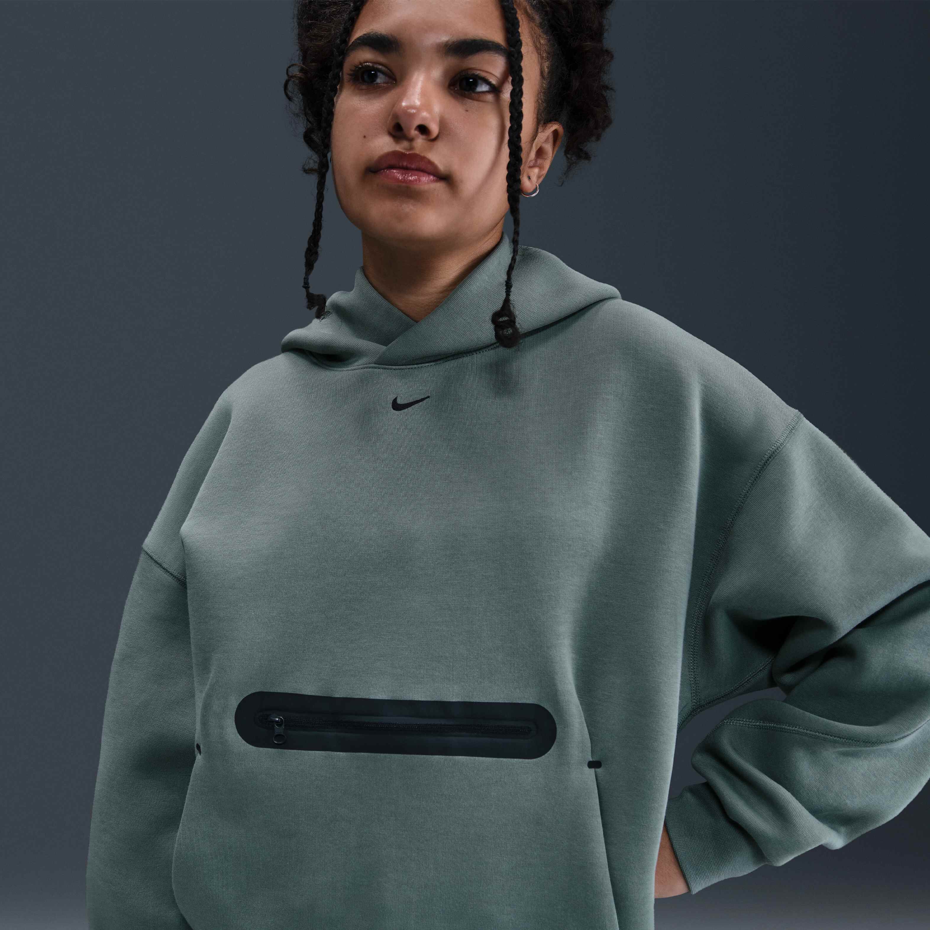 نايكي سبورتسوير تك فليس image number 1