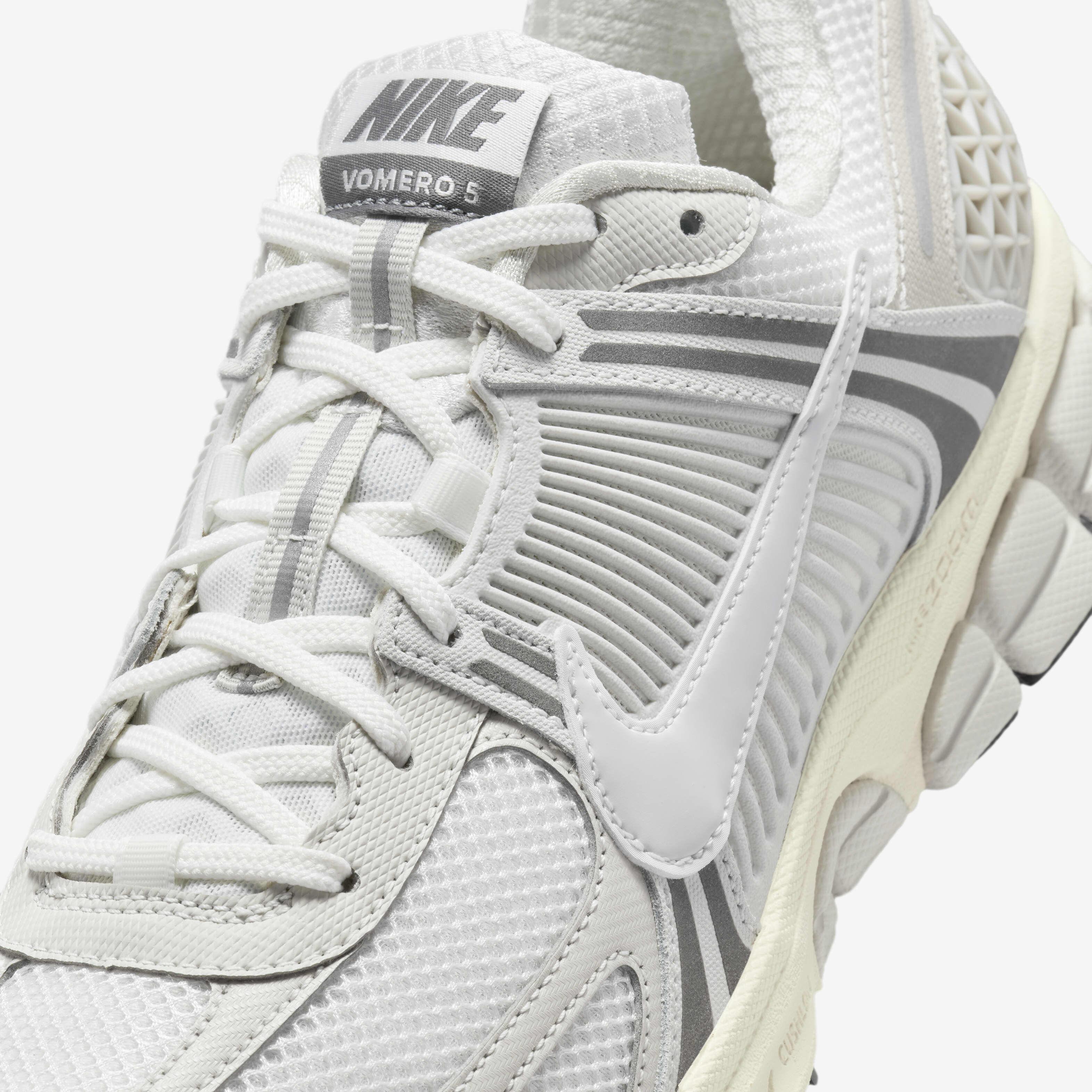 Nike Zoom Vomero 5 SE image number 6