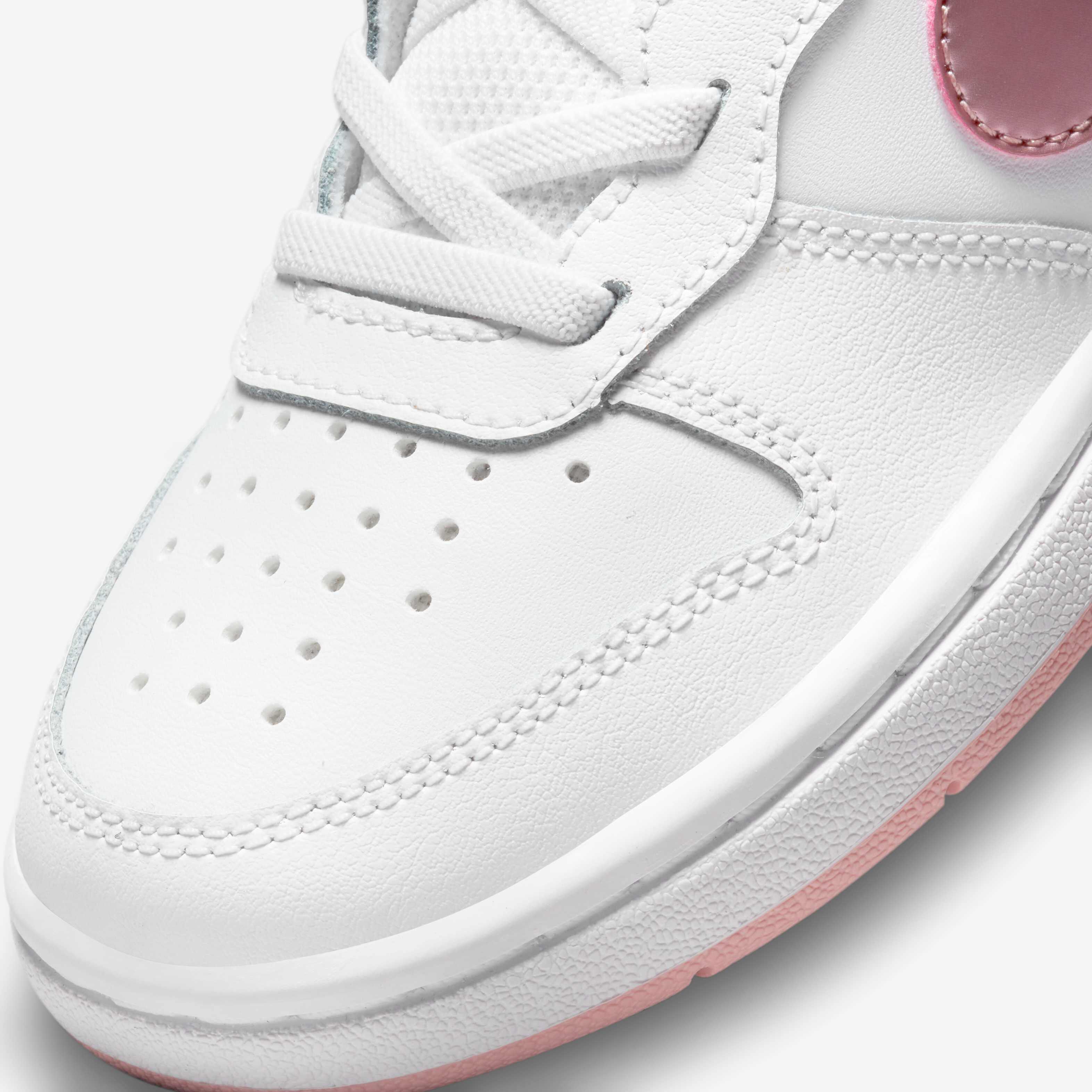 نايكي كورت بورو ميد 2 image number 6