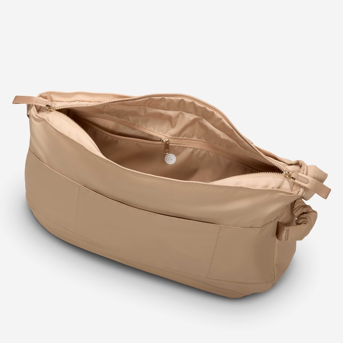 Nike One image number 4 Nike One image number 4