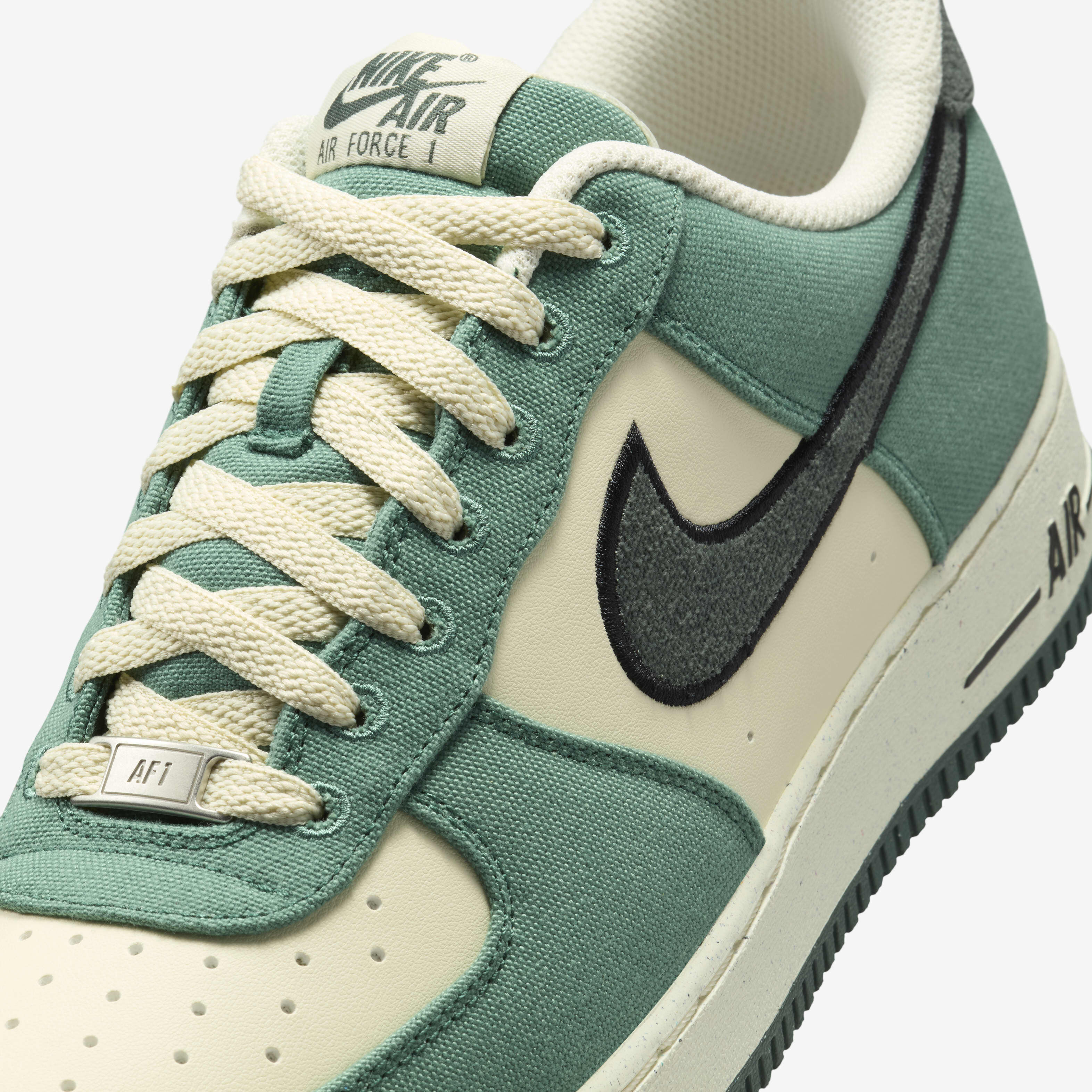 Buy Nike Air Force 1 07 LV8 Men s Shoes Nike UAE Official