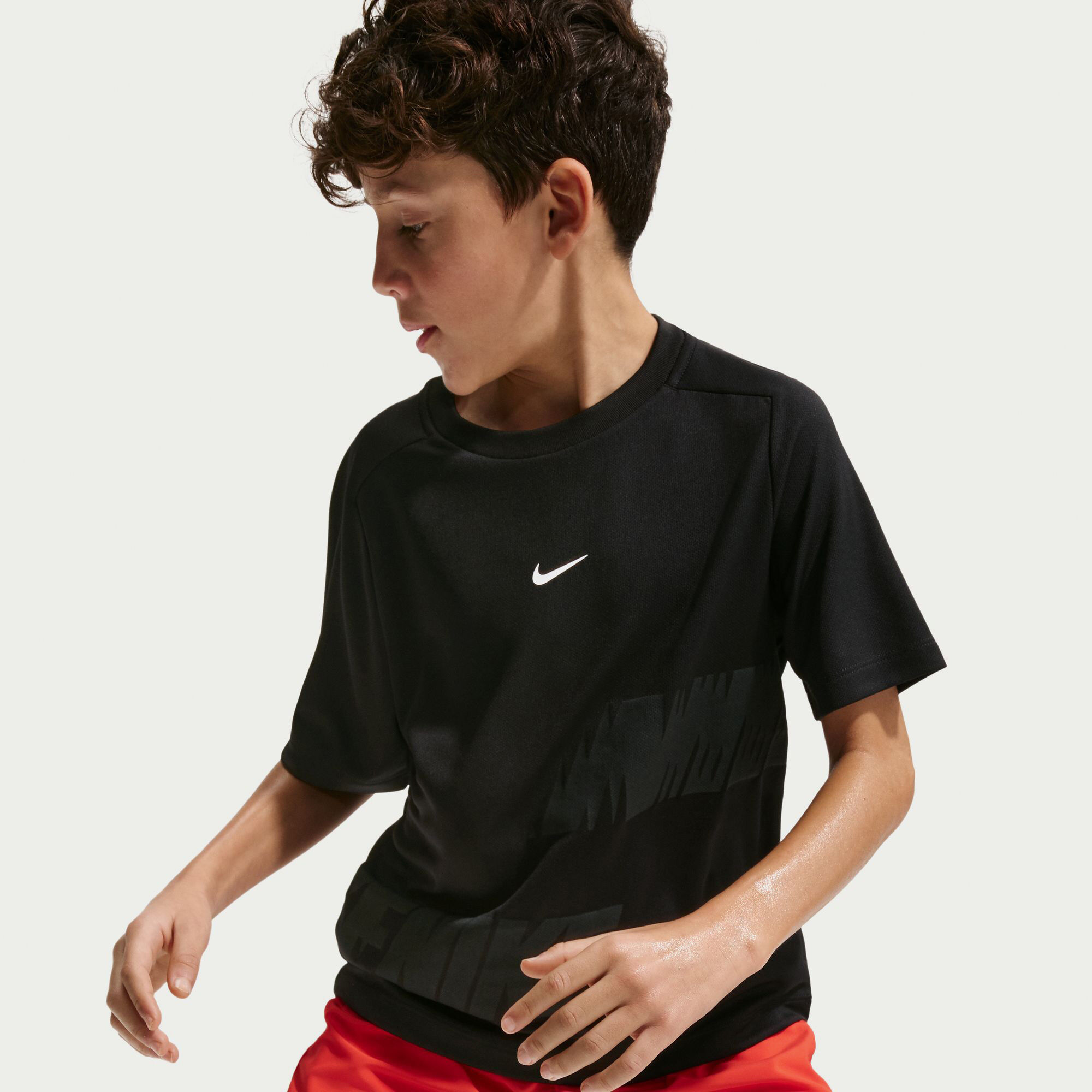 Zoom image