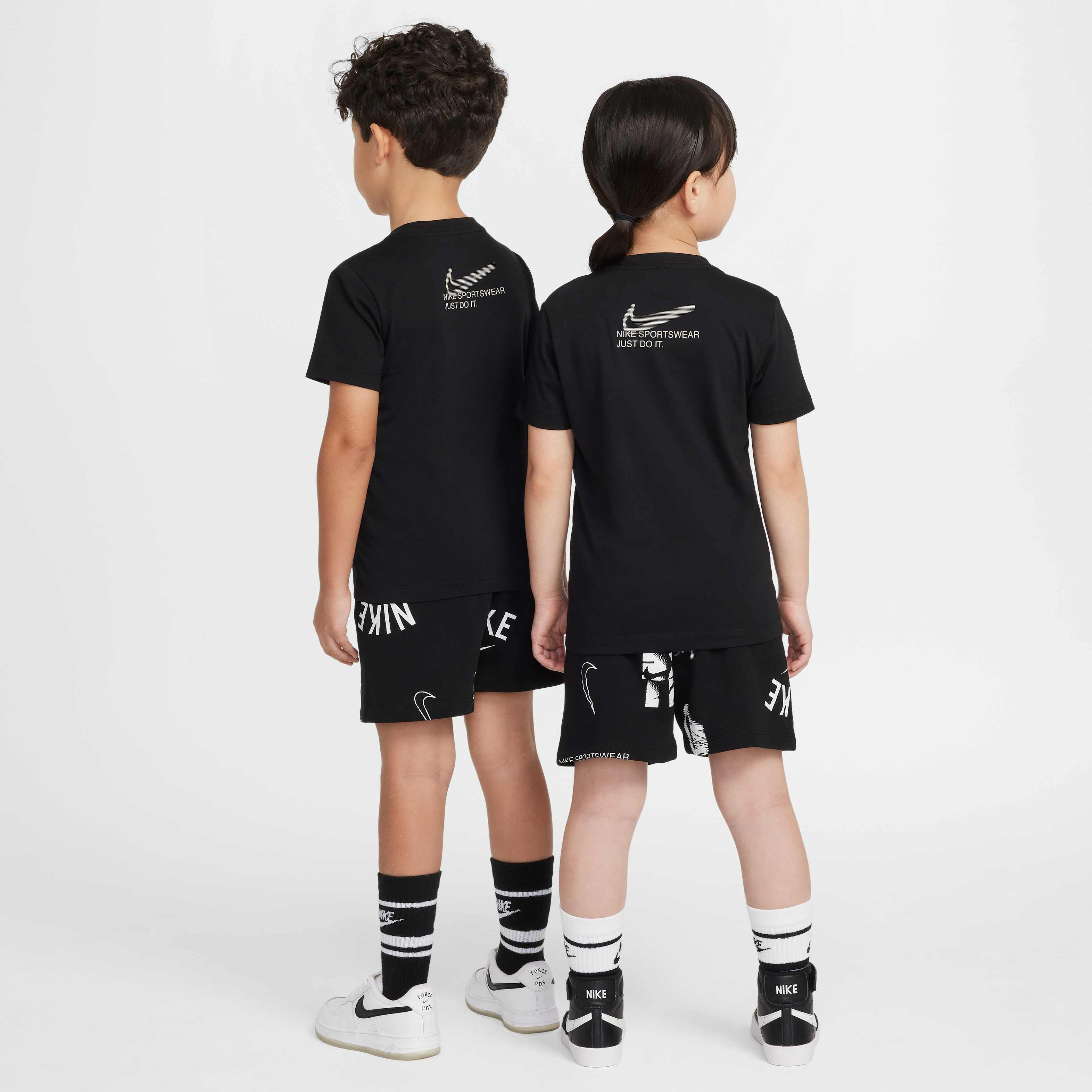 نايكي image number 1