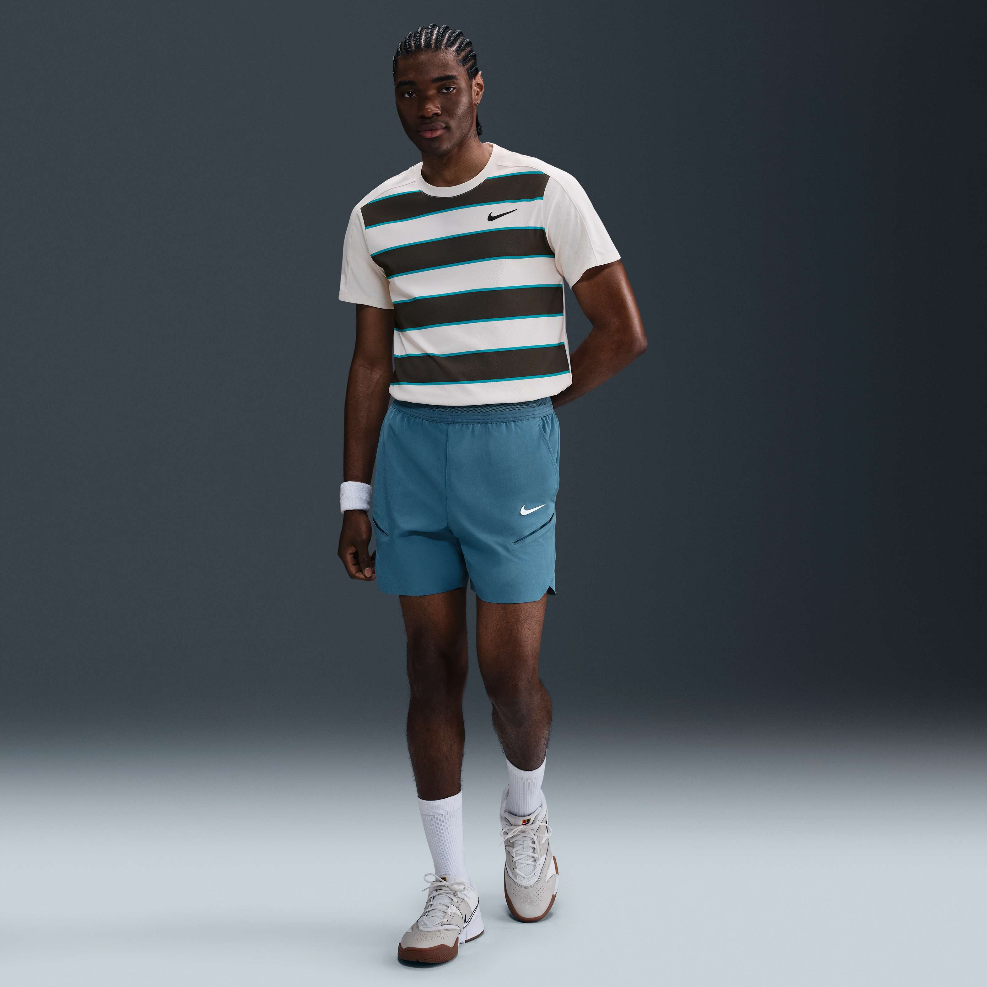 NikeCourt Slam image number 3