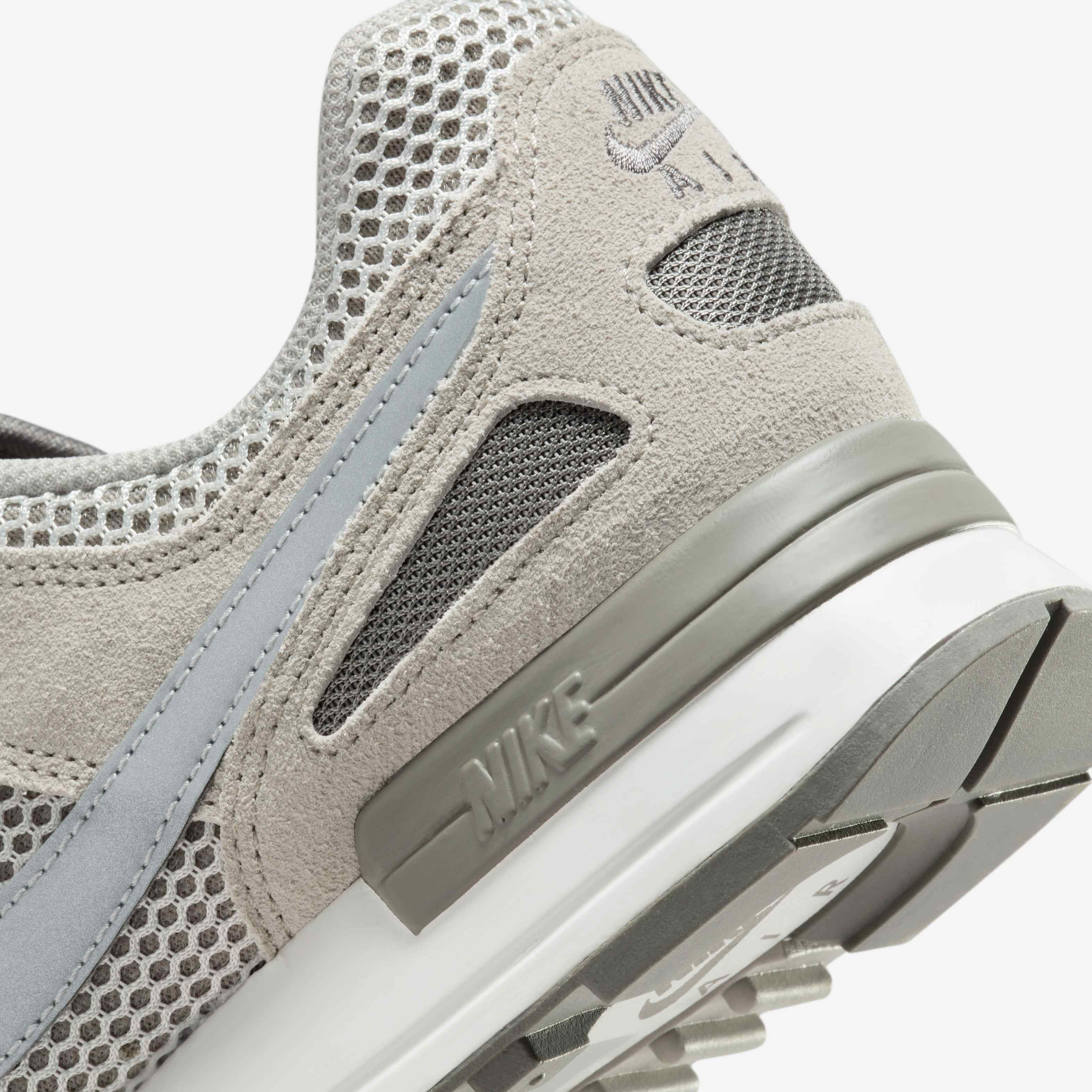 اير بيجاسوس '89 بريميوم image number 8