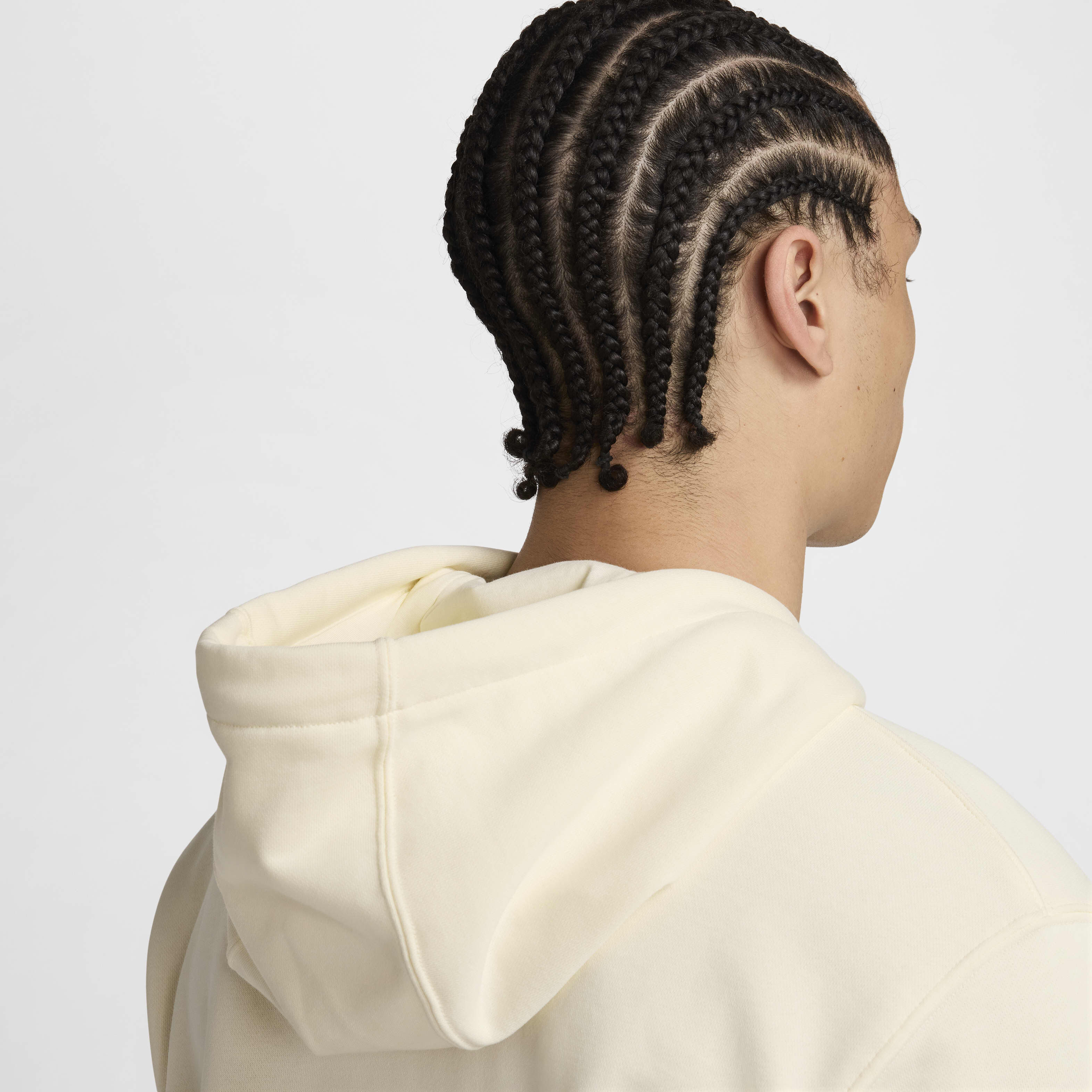 Paris Saint-Germain Club image number 8