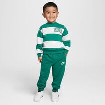 Nike Sportswear Club