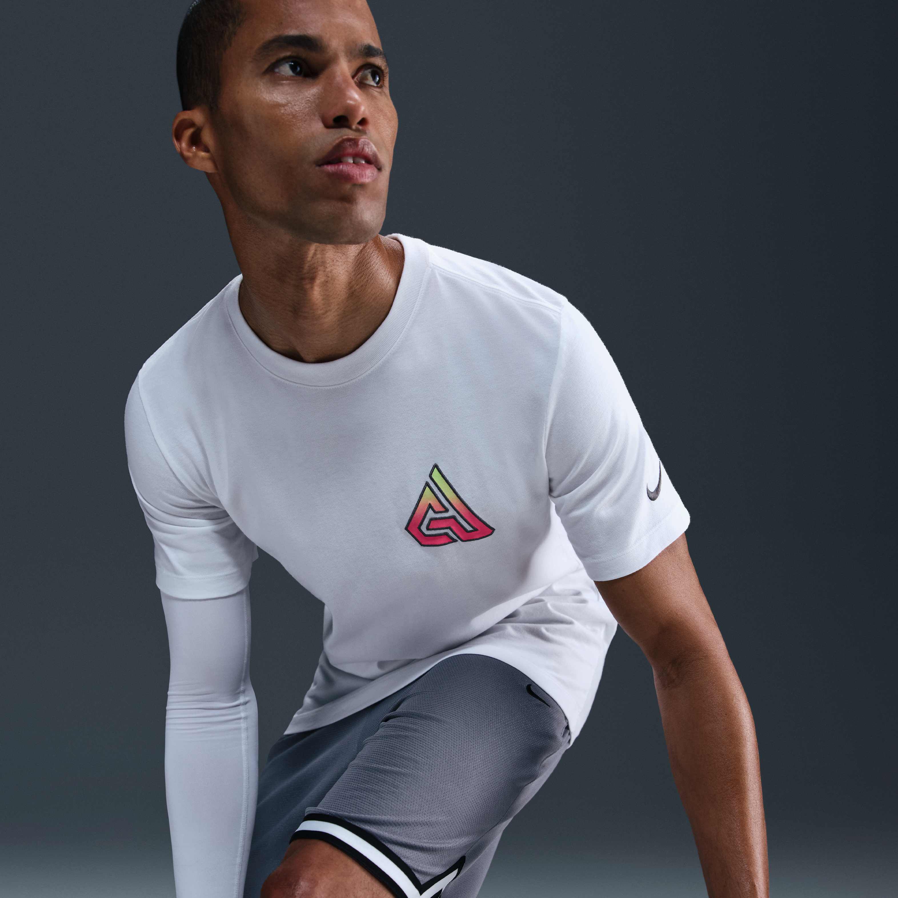 يانيس image number 2