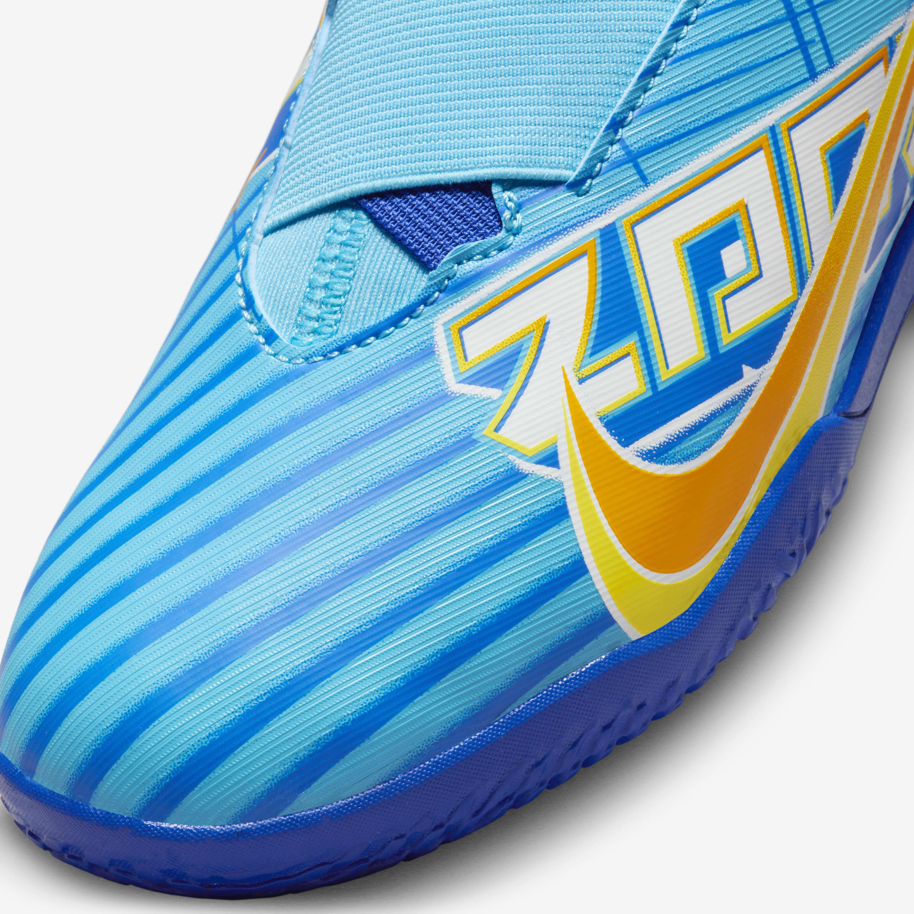 Nike Jr. Mercurial Zoom Vapor 15 Club KM IC image number 6