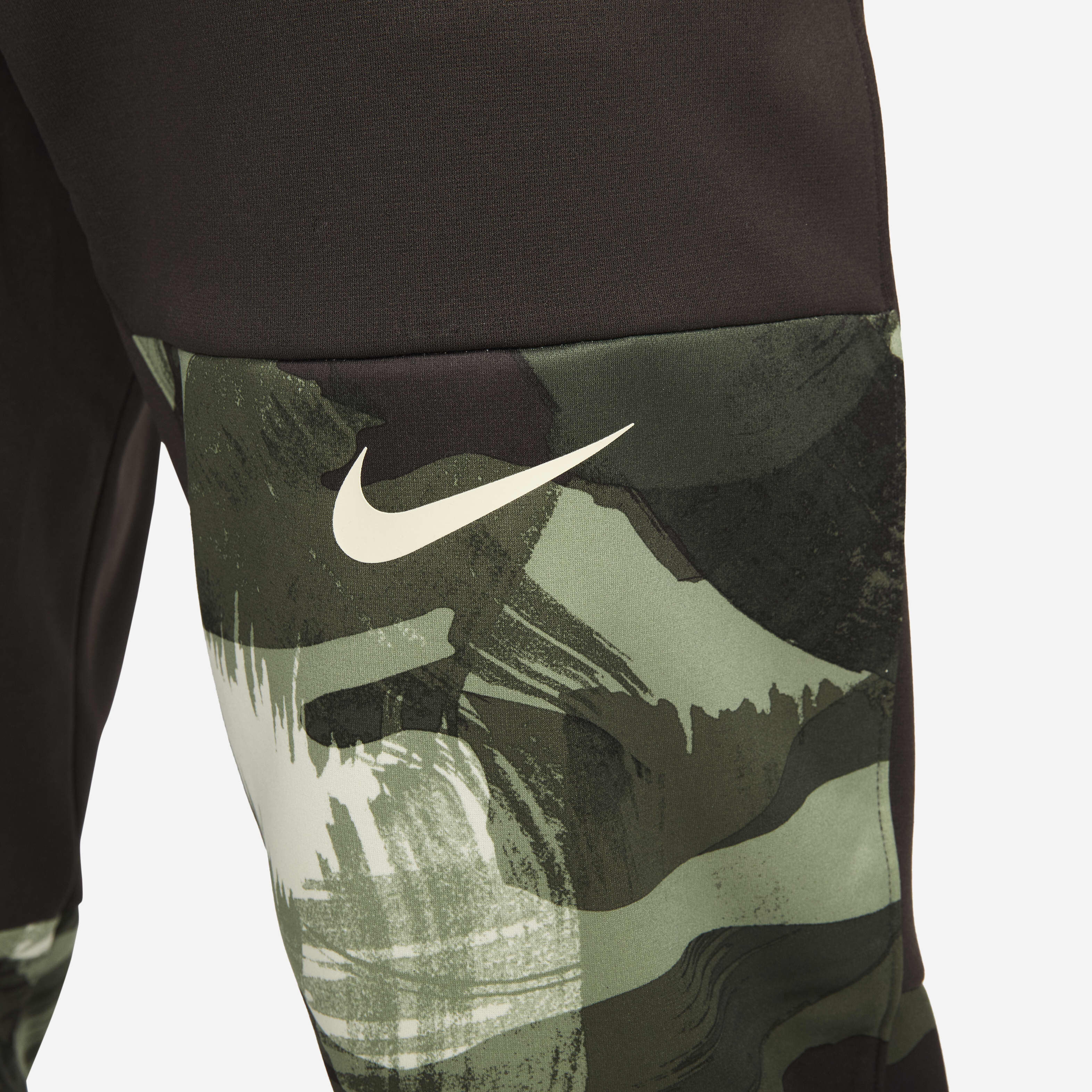 Nike Therma FIT