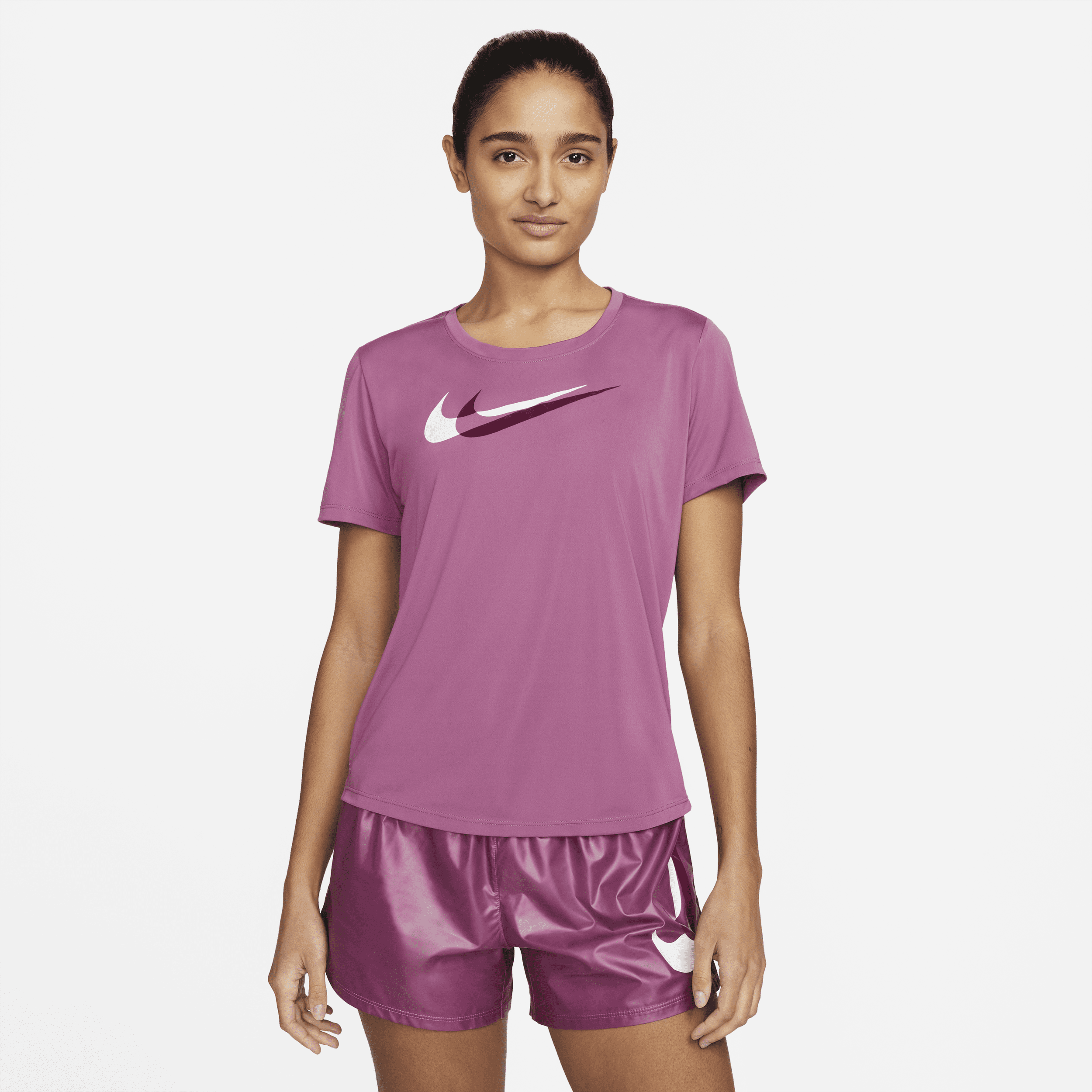 Nike Dri-FIT Swoosh Run image number 0