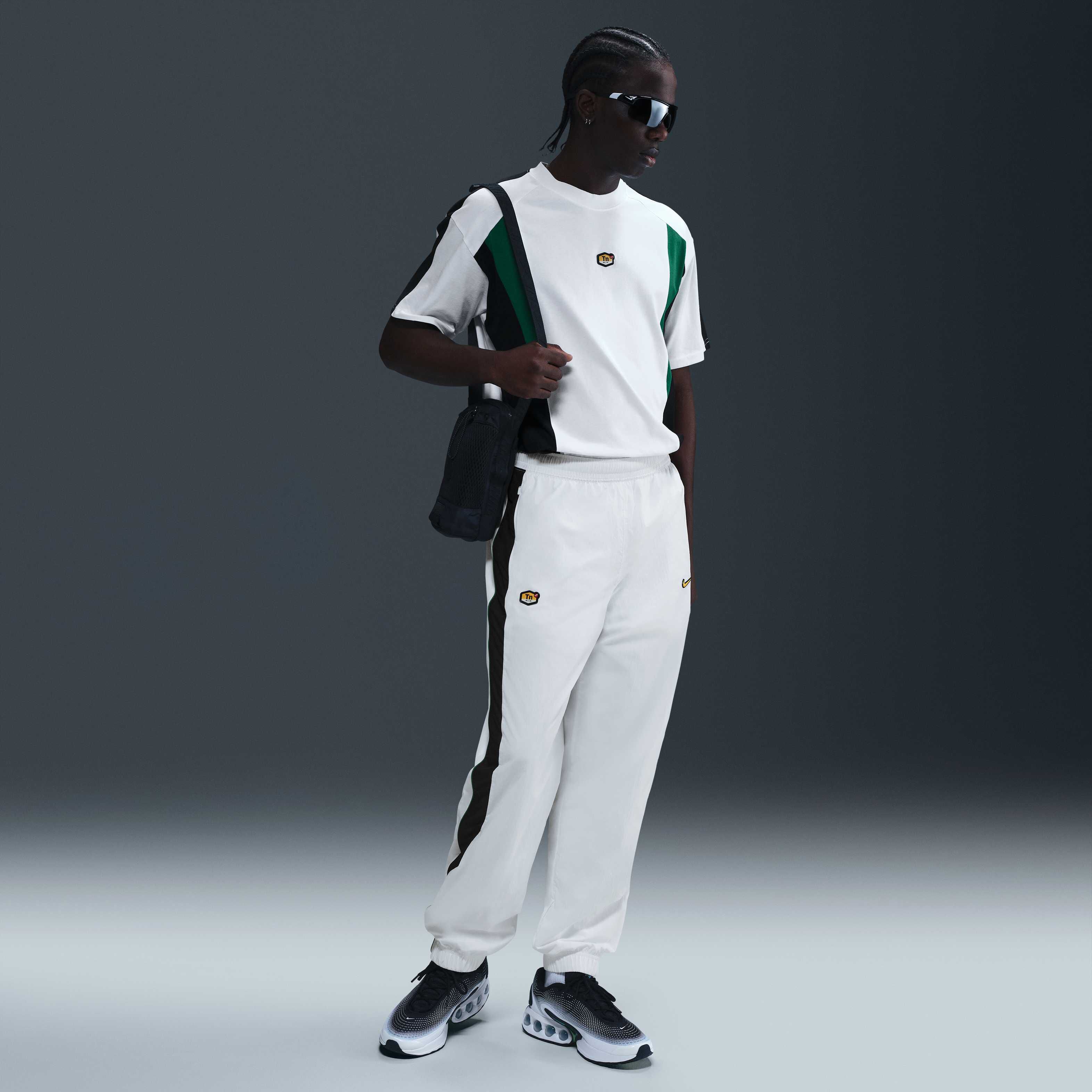 Nike Sportswear image number 0