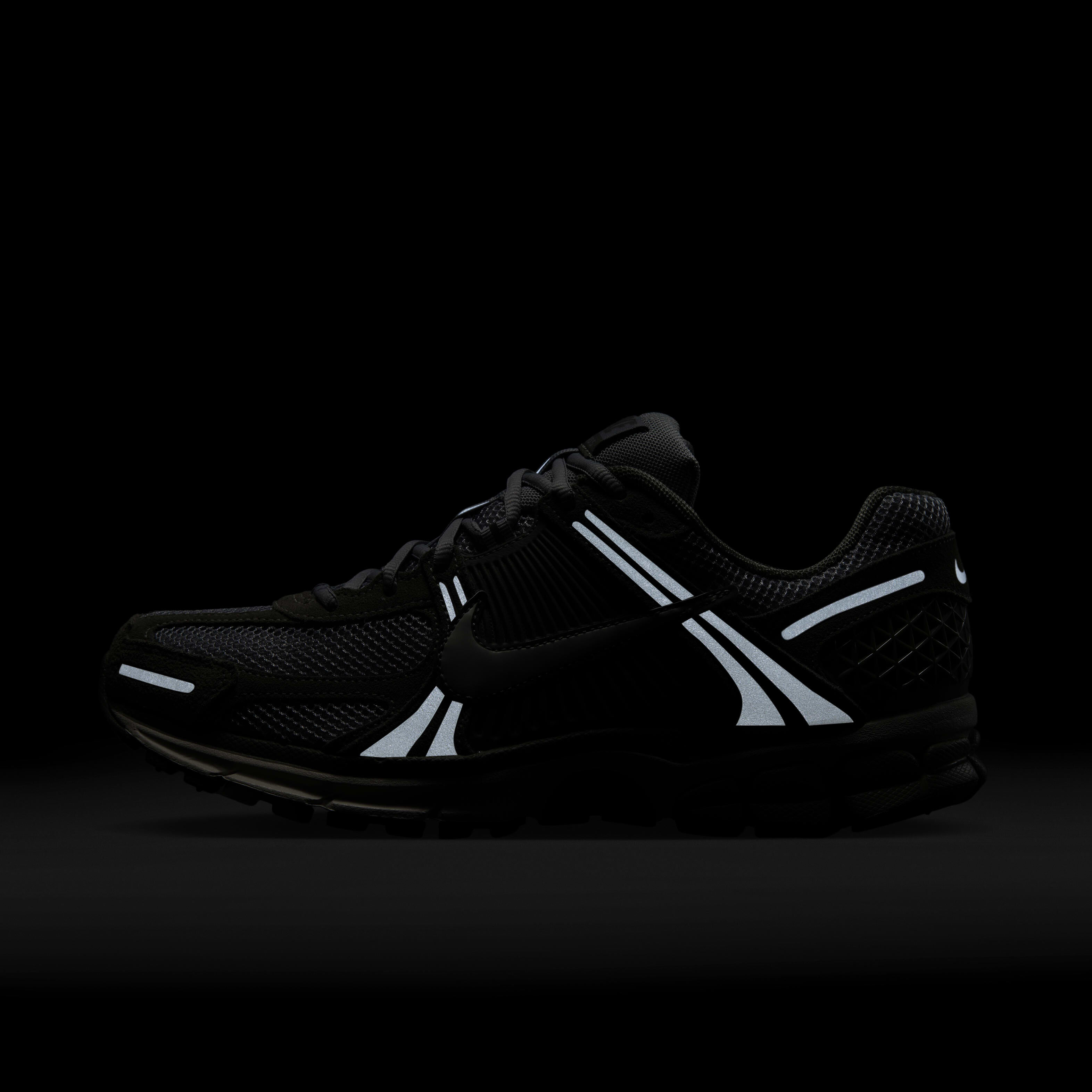 Nike Zoom Vomero 5 image number 9